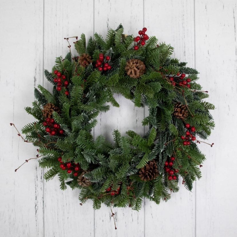 30 Red Berries and Pine Cones Christmas Wreath Unlit