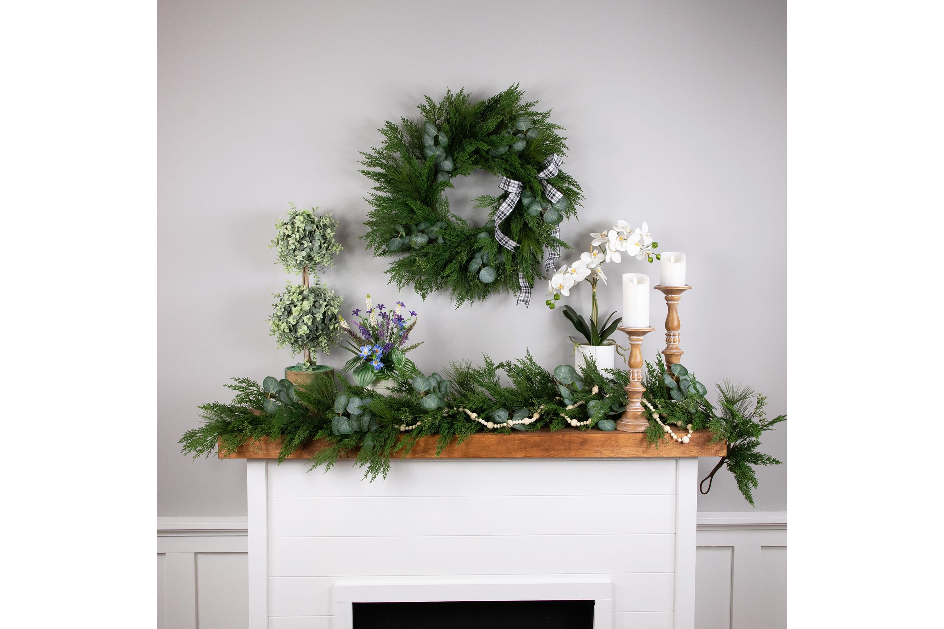 6 Eucalyptus and Mixed Pine Artificial Christmas Garland