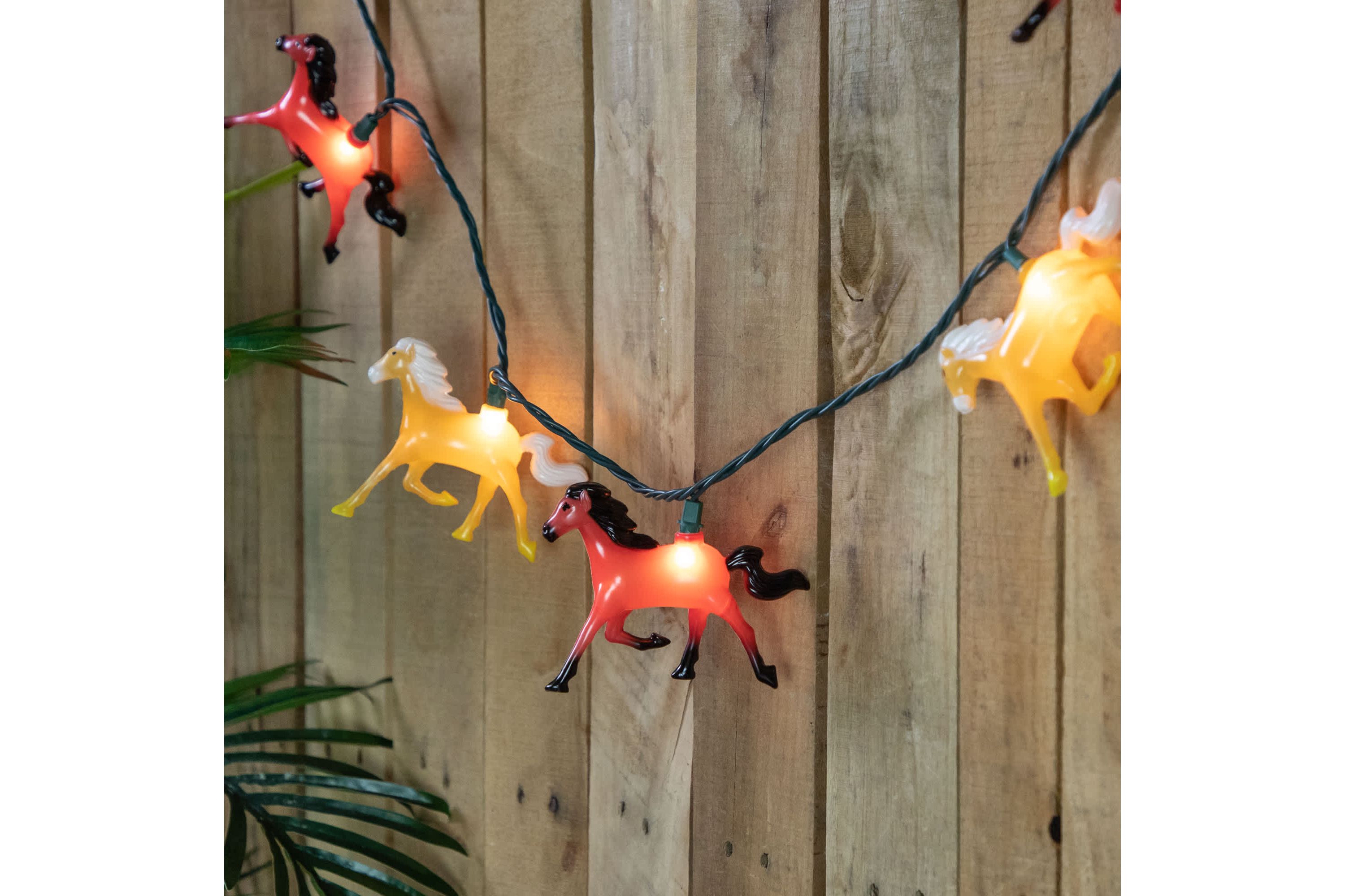 Horse Indoor Outdoor Patio Light Set - 6 Green Wire - 10ct