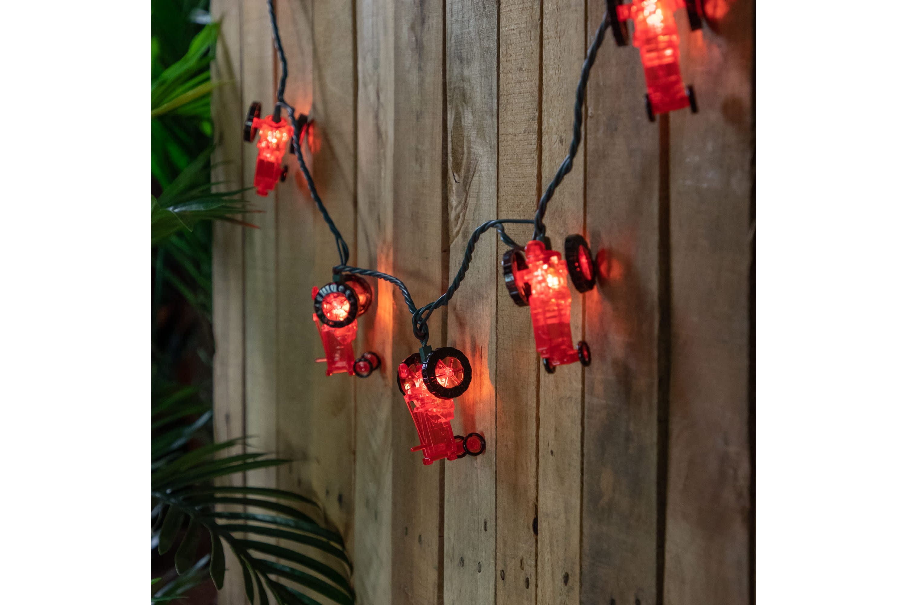 Red Tractor Indoor Outdoor Patio Light Set - 6 Green Wire - 10ct