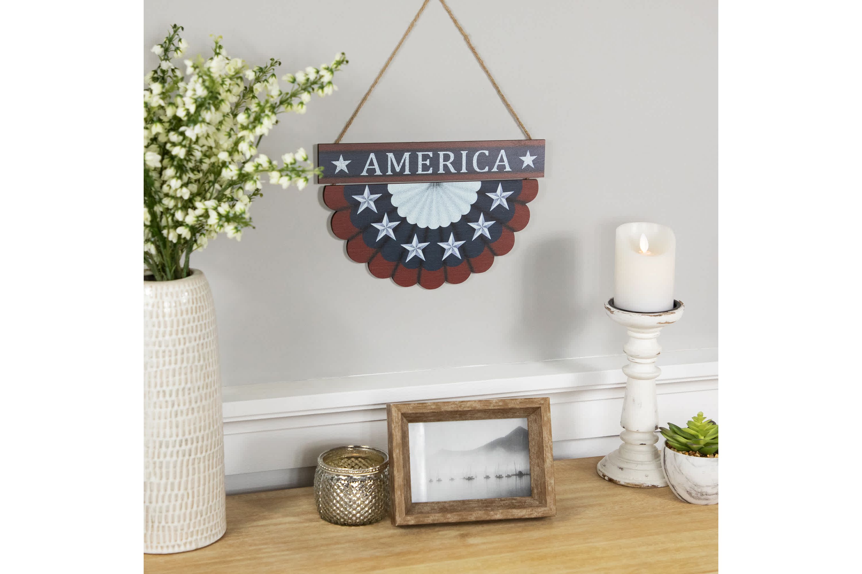 America Wall Bunting Patriotic Hanging Decoration - 11.75"