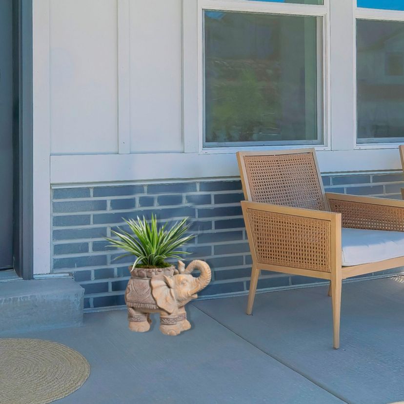 Elephant Outdoor Garden Planter - 13.75"