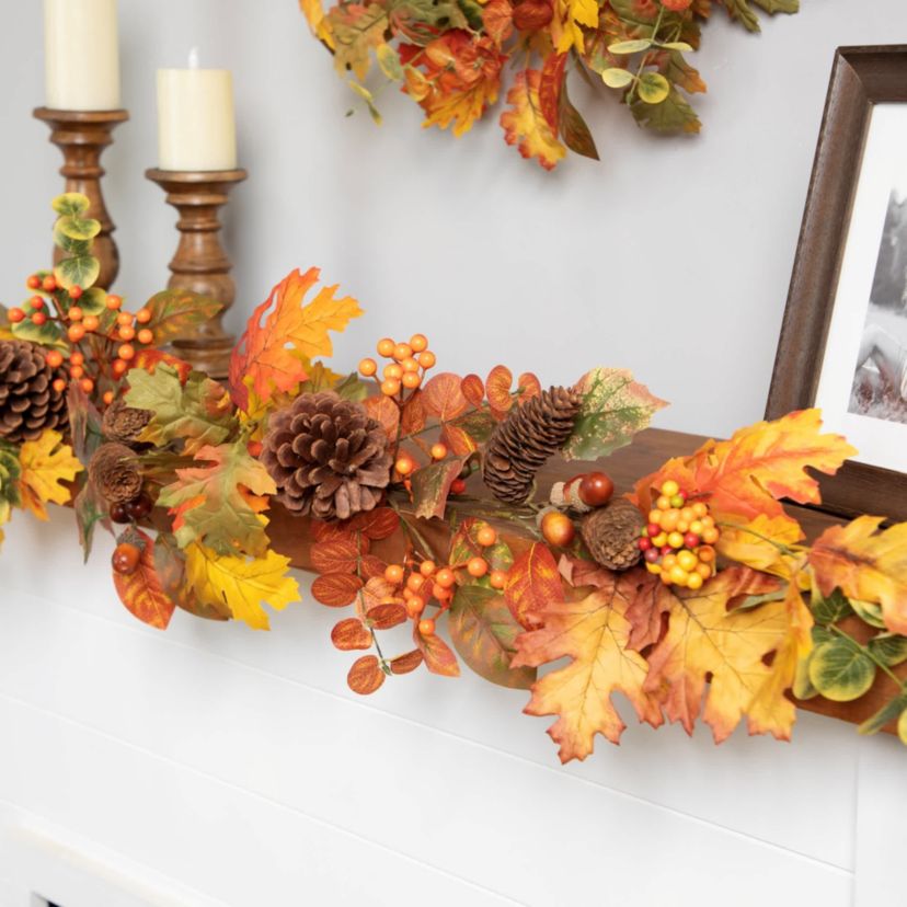 Autumn Leaves and Pinecone Fall Harvest Artificial Garland - 5 - Unlit