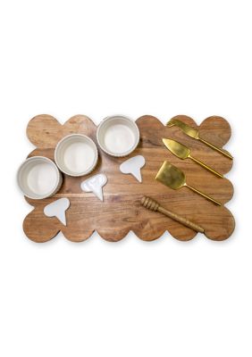 Scallop Wood Entertaining Set