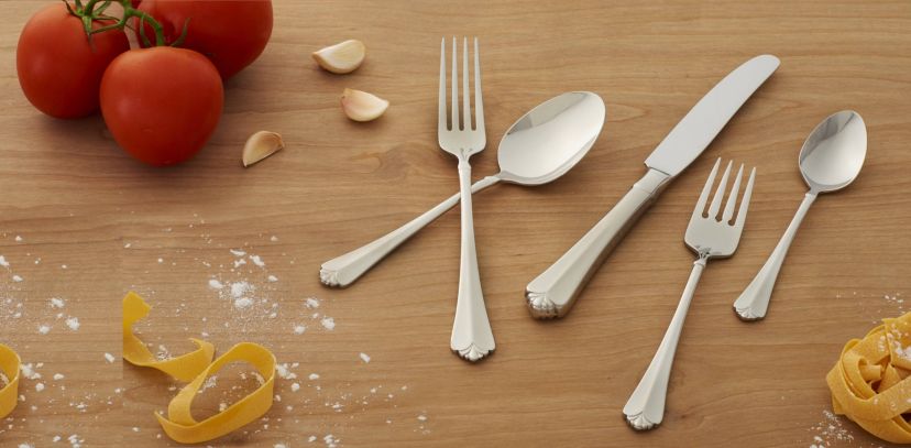 Juilliard 45 Piece Fine Flatware Set, Service For 8