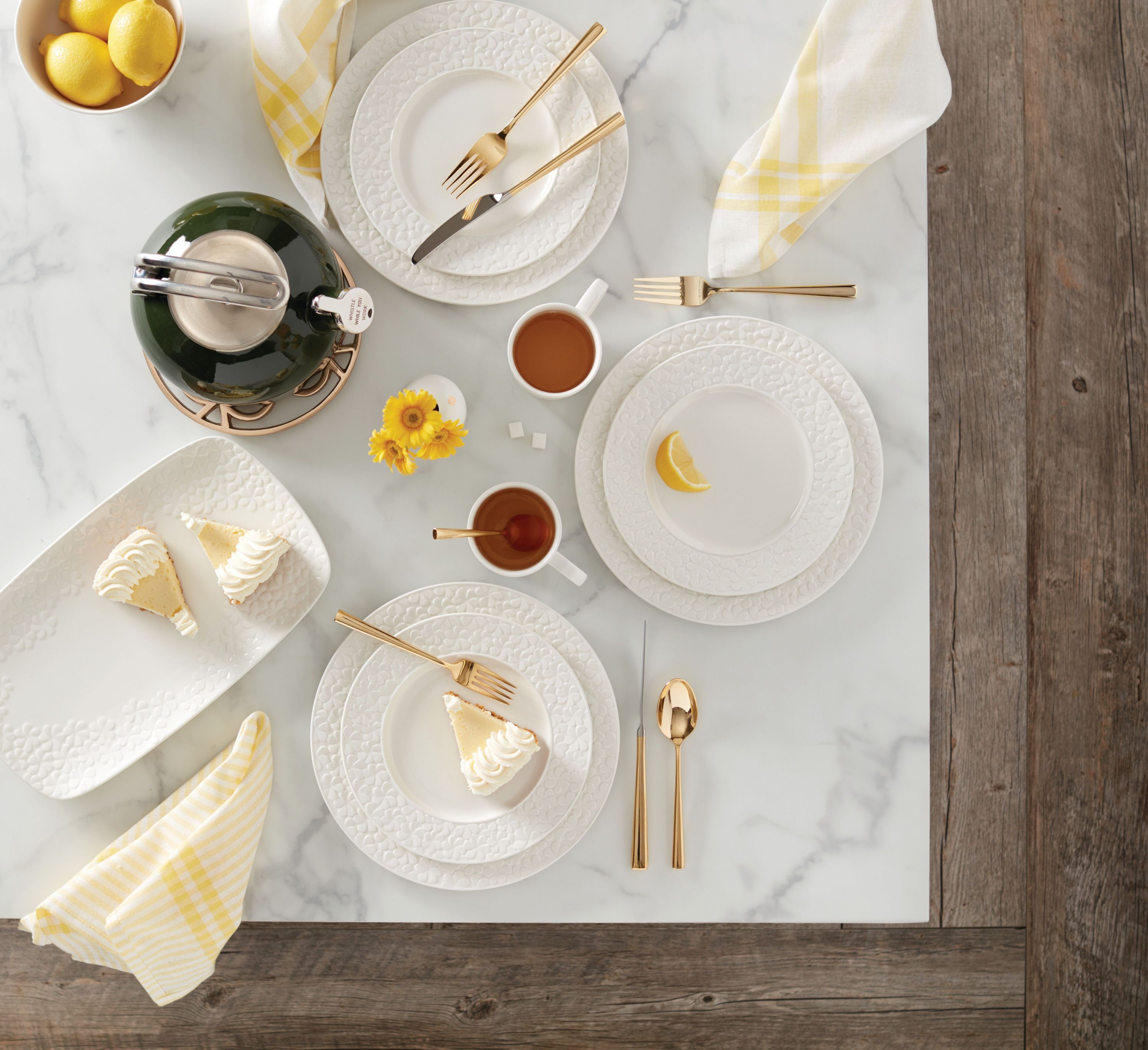 Blossom Lane 4-Piece Accent Plate Set