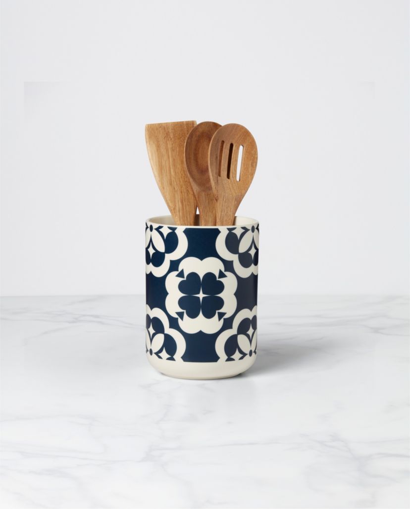 Elegant Geo Utensil Crock With Wood Utensils