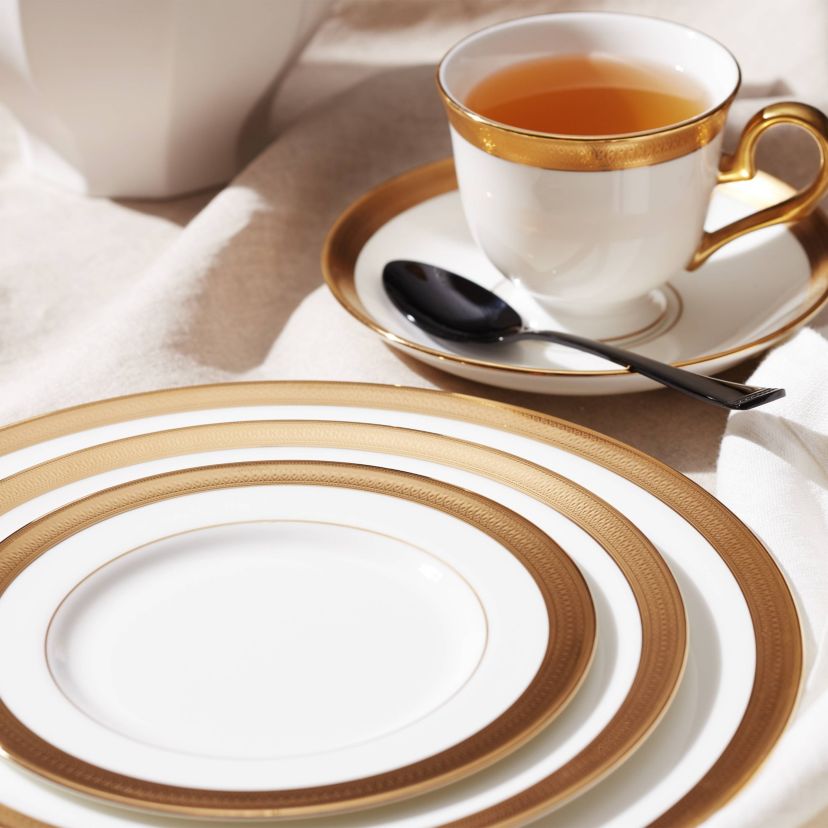 Lowell White 5-Piece Place Setting
