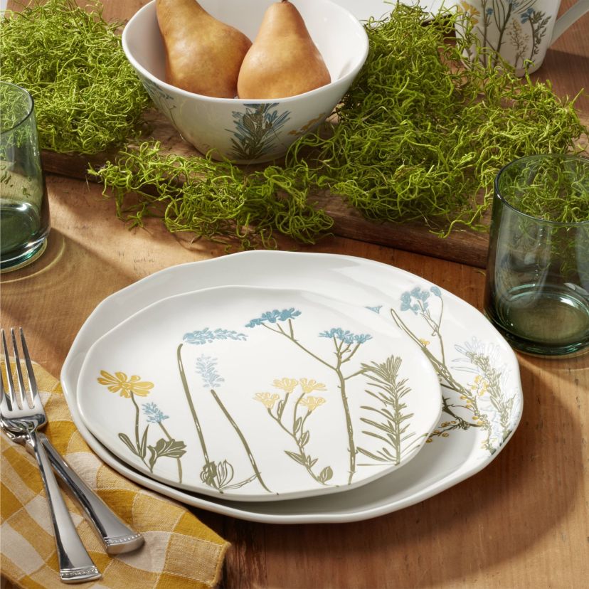 Wildflowers 12-Piece Dinnerware Set