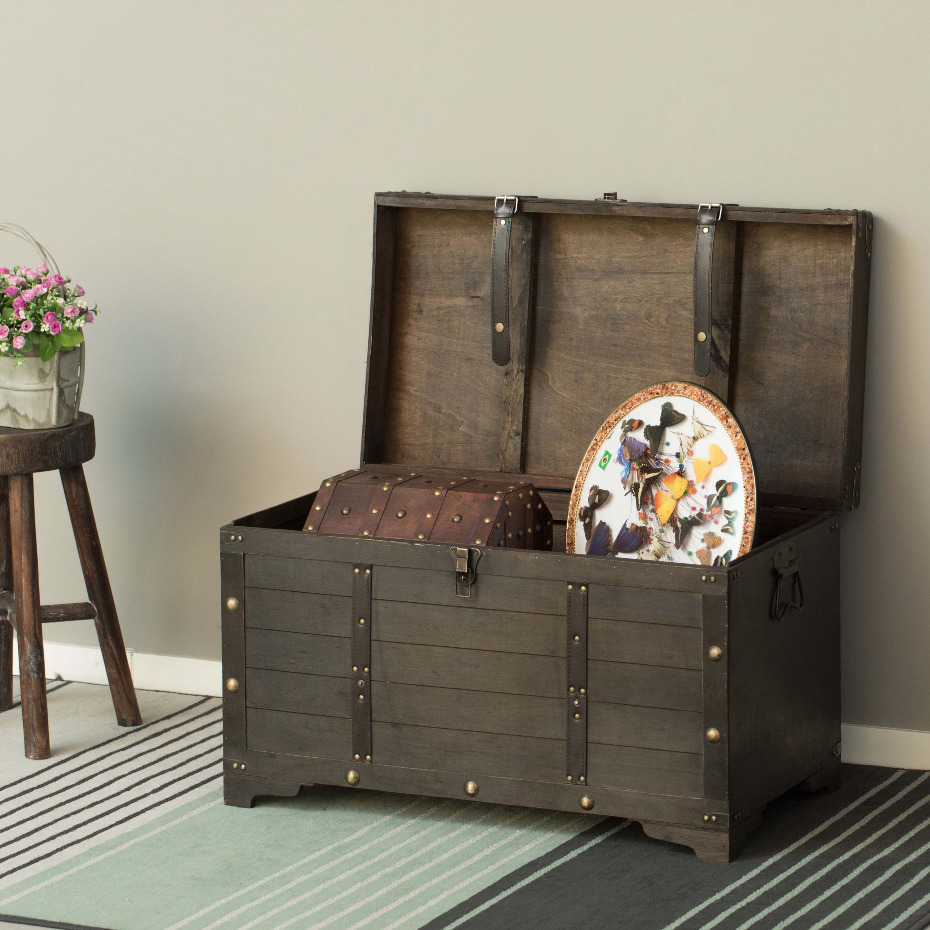 Vintiquewise Brown Large Wooden Storage Trunk with Lockable Latch | Belk