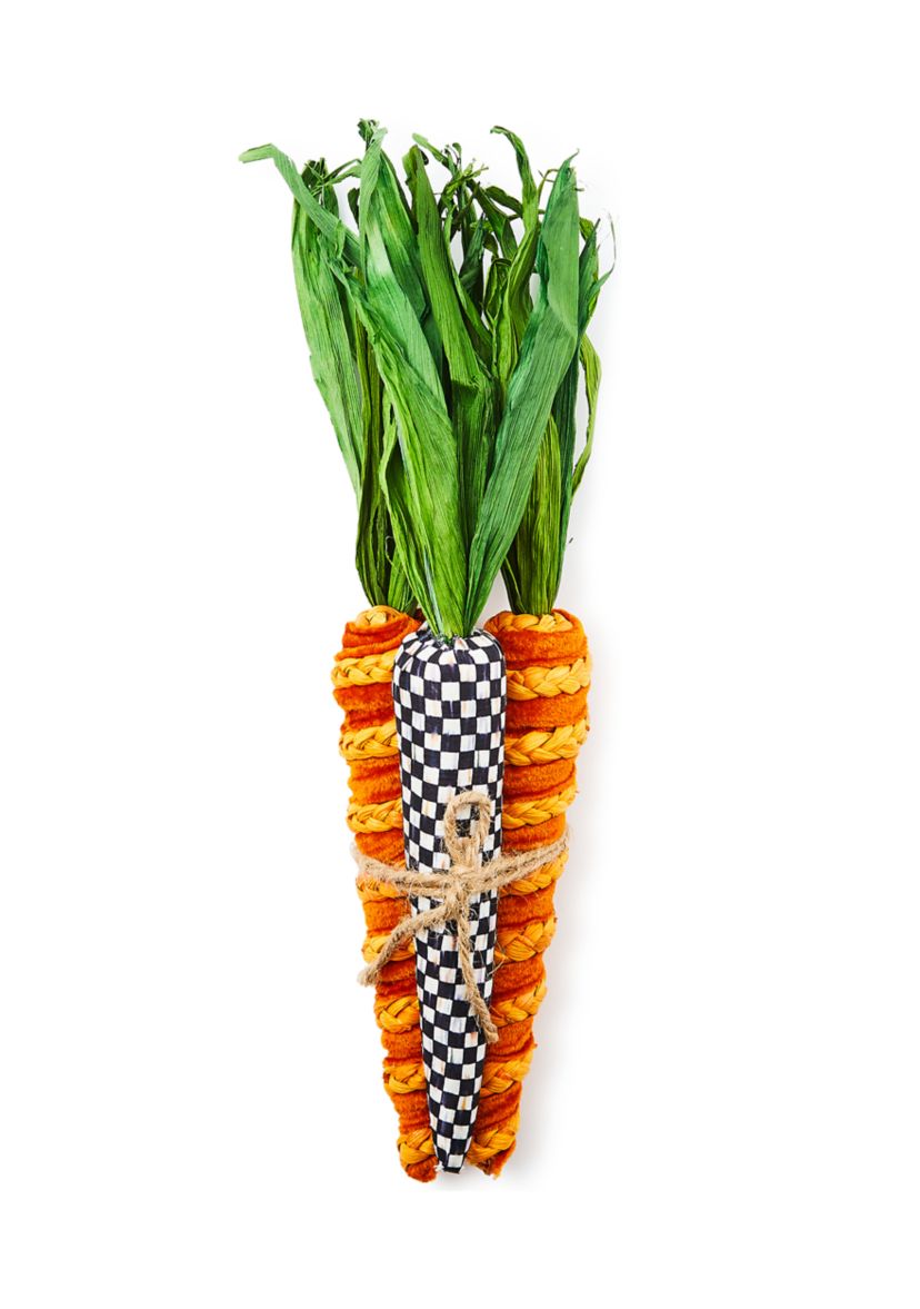 Courtly Carrot Bundle