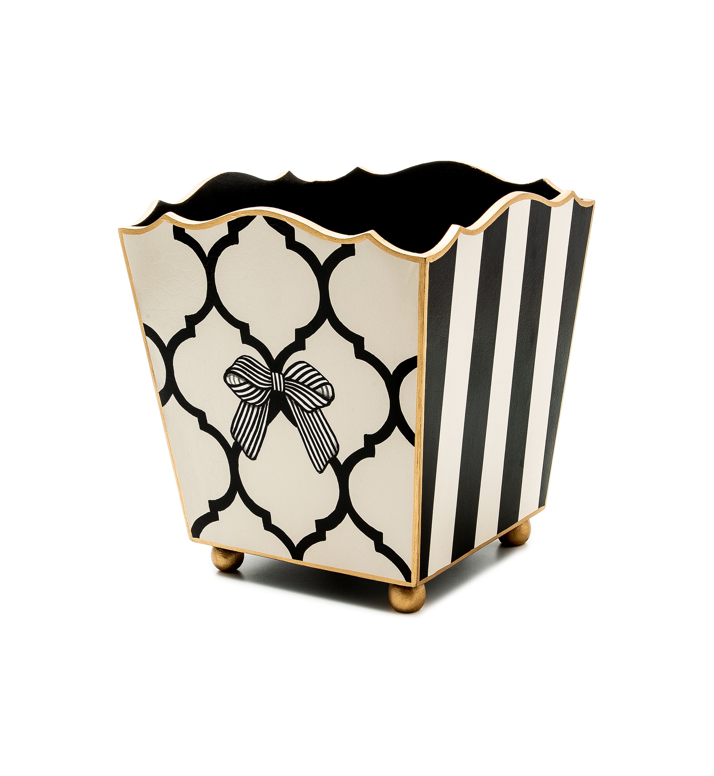 Pretty as a Bow Waste Bin