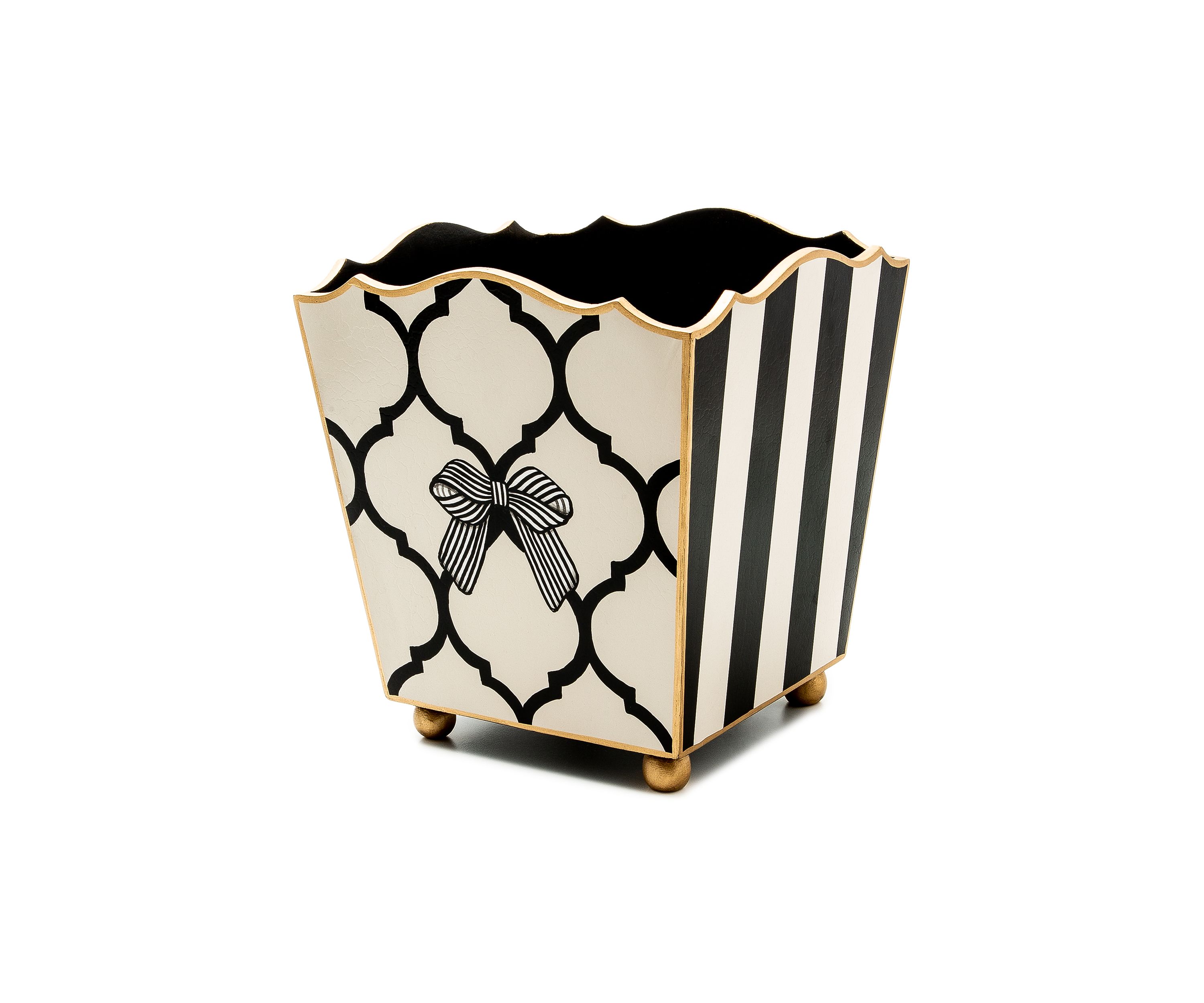 Pretty as a Bow Waste Bin