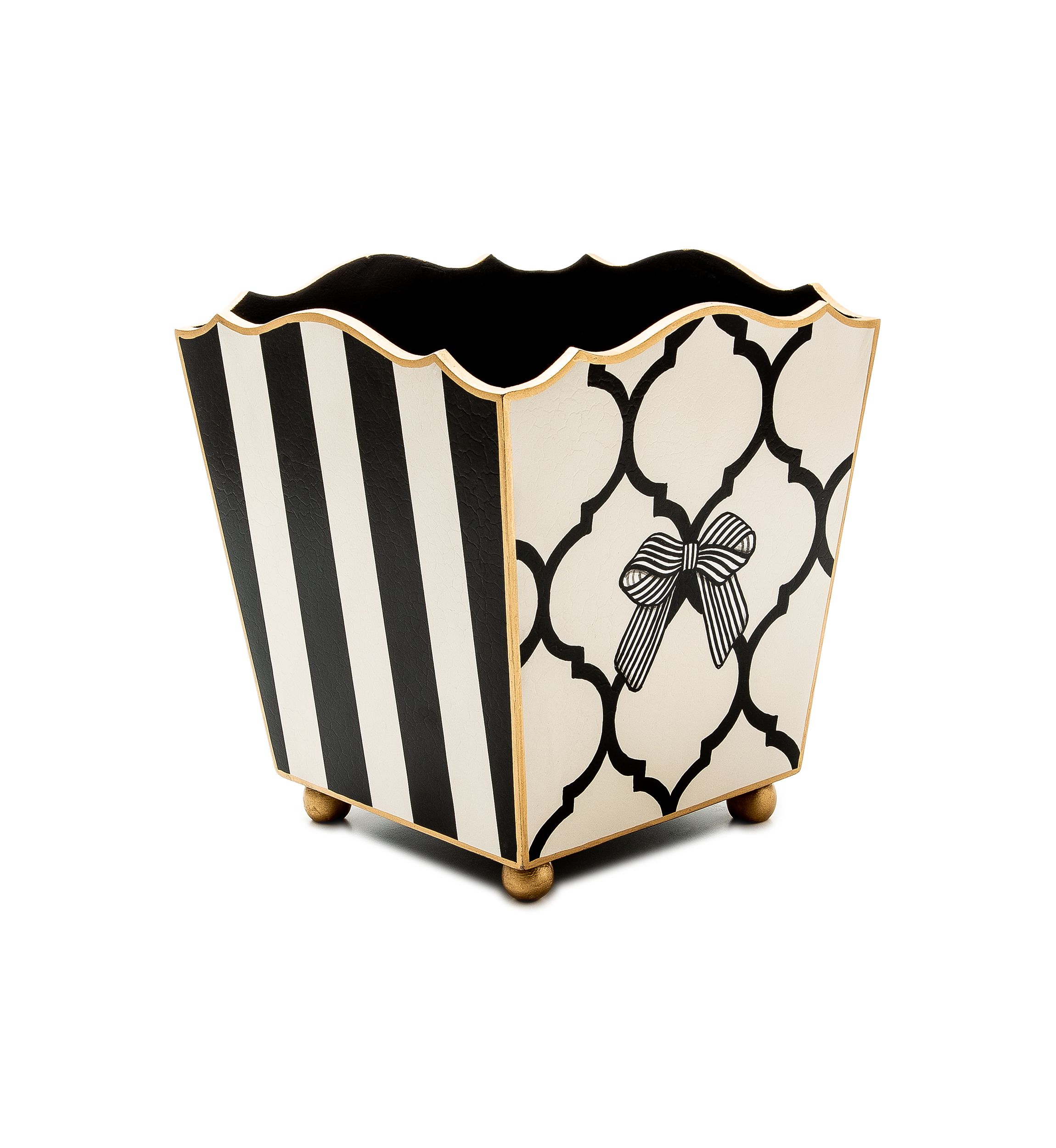 Pretty as a Bow Waste Bin