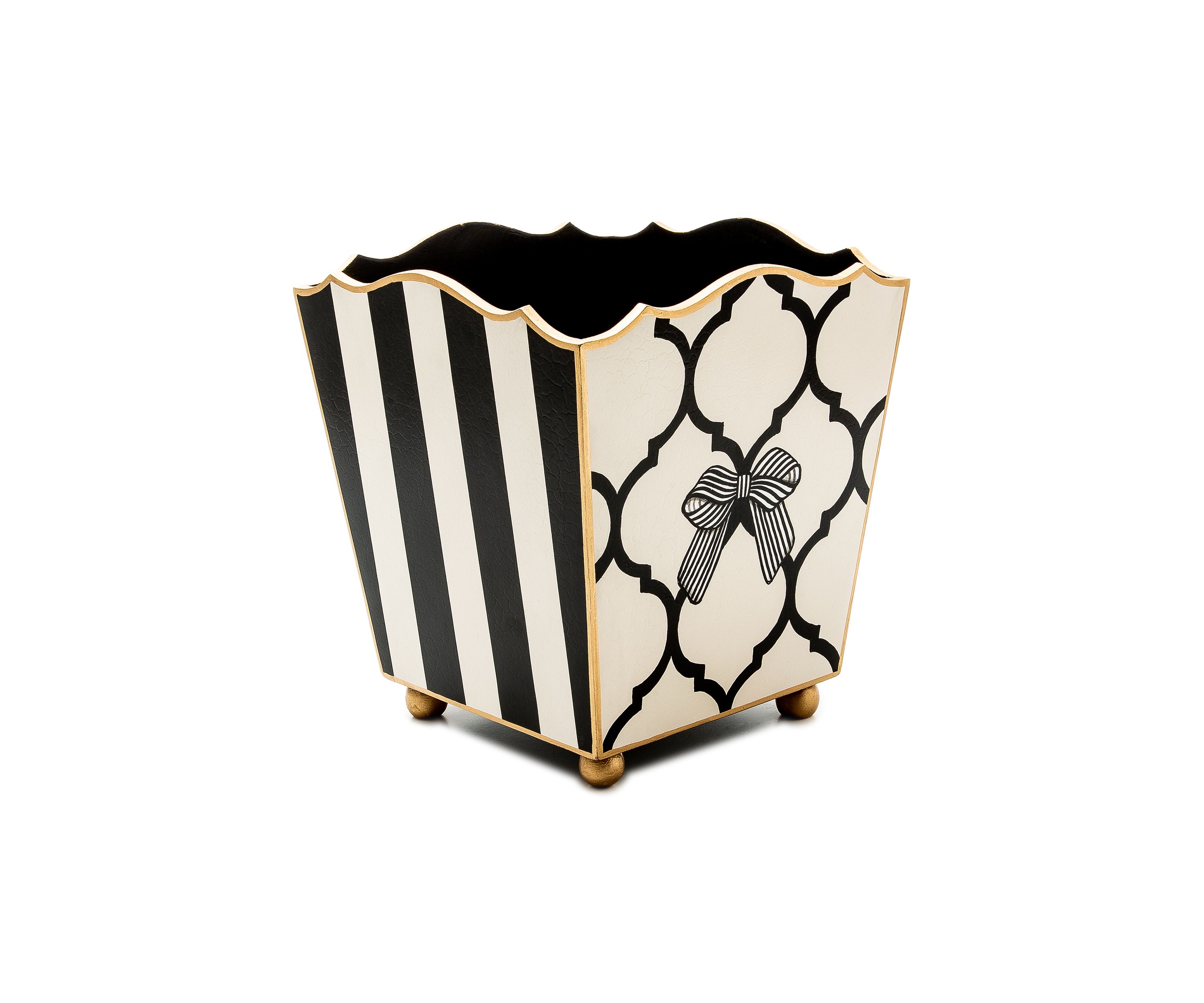 Pretty as a Bow Waste Bin