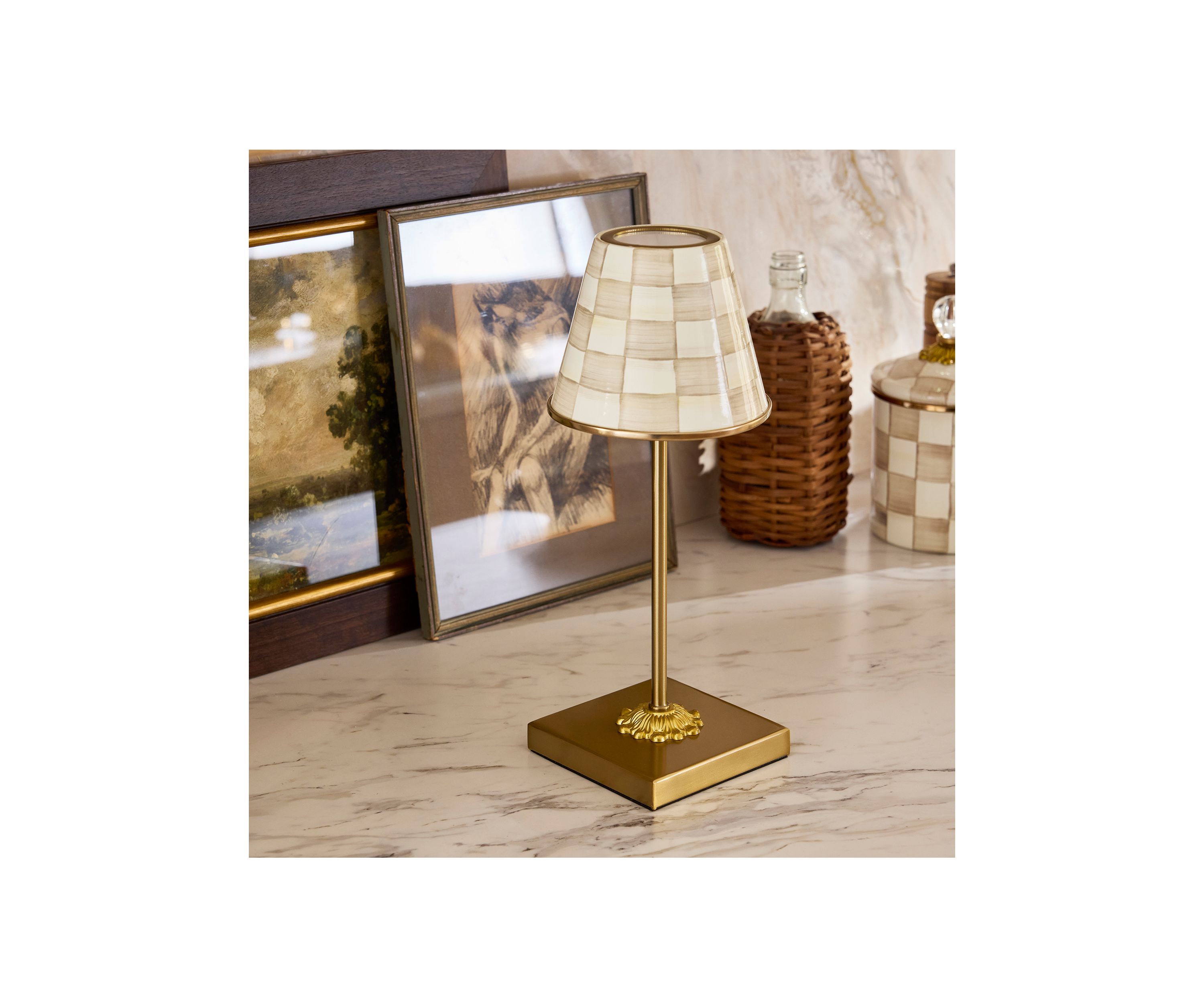 Check LED Rechargeable Cafe Table Lamp