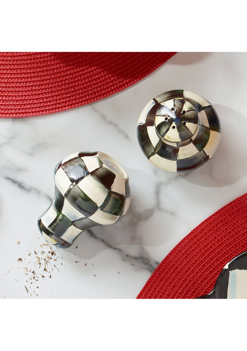 Salt & Pepper Shaker Set