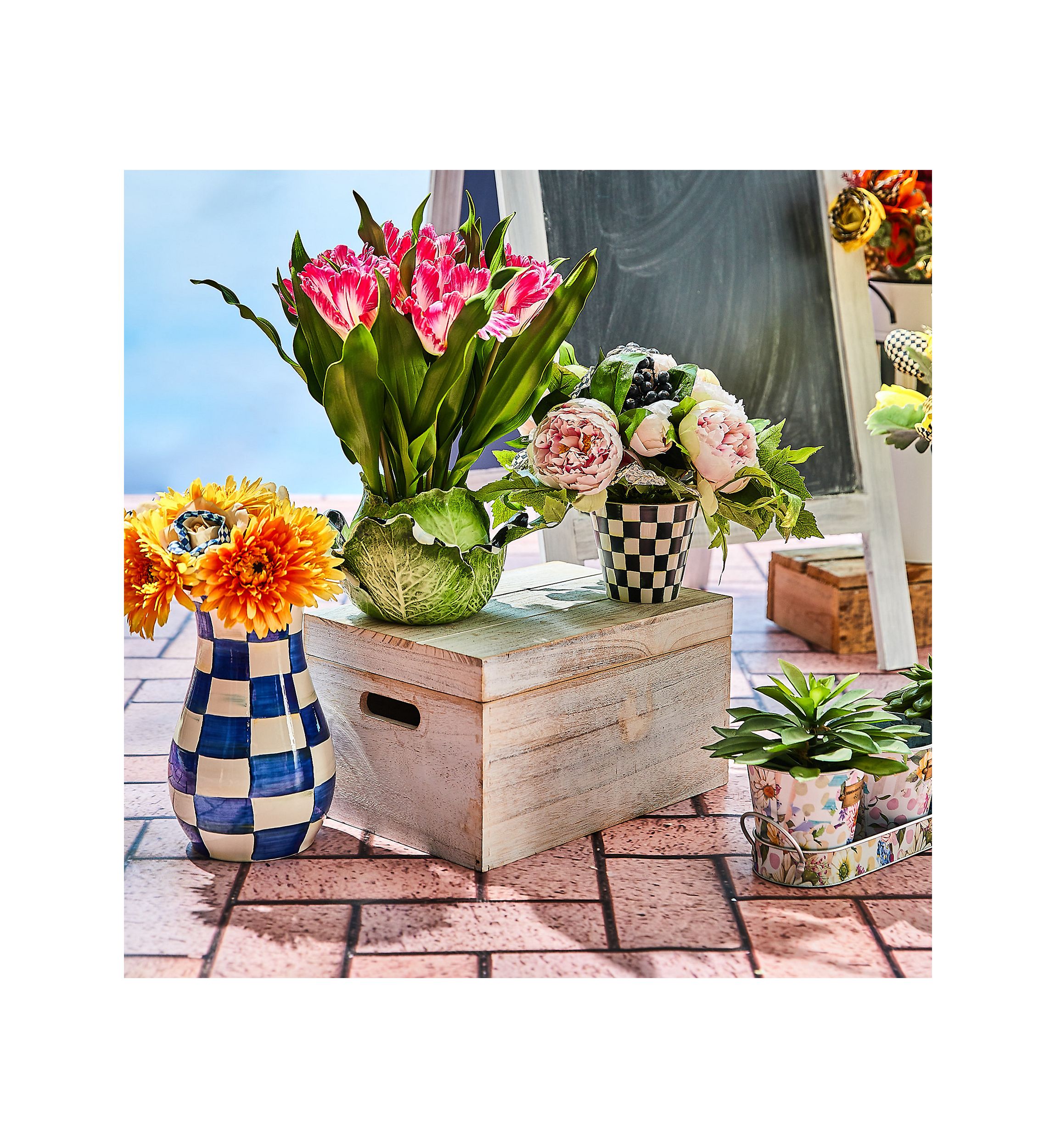 Royal Check Tall Vase and Bouquet Set