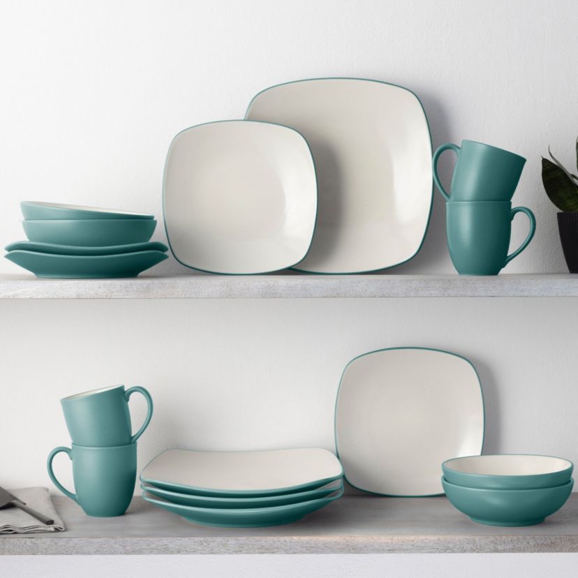 Colorwave 4-Piece Square Place Setting