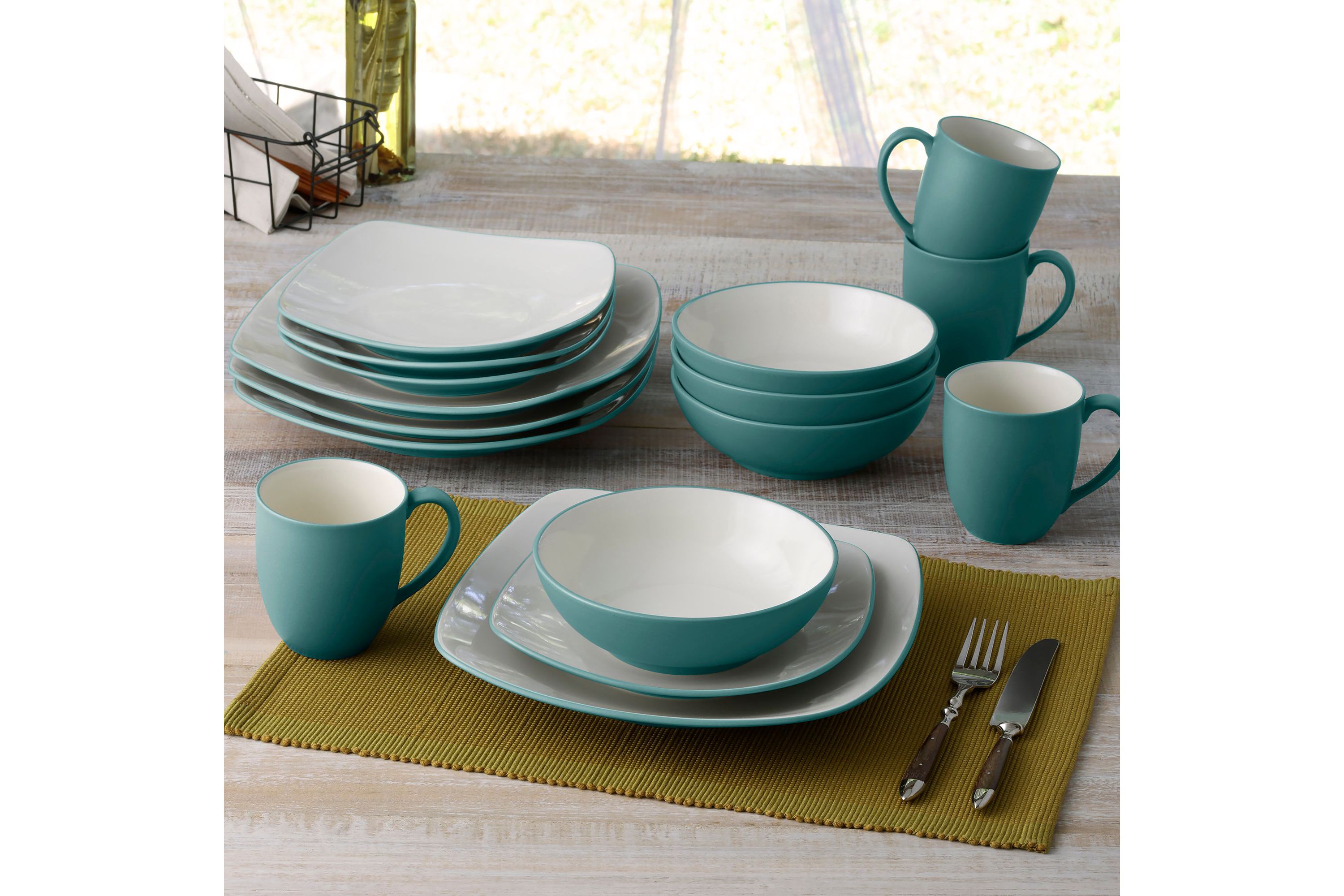 Colorwave 4-Piece Square Place Setting