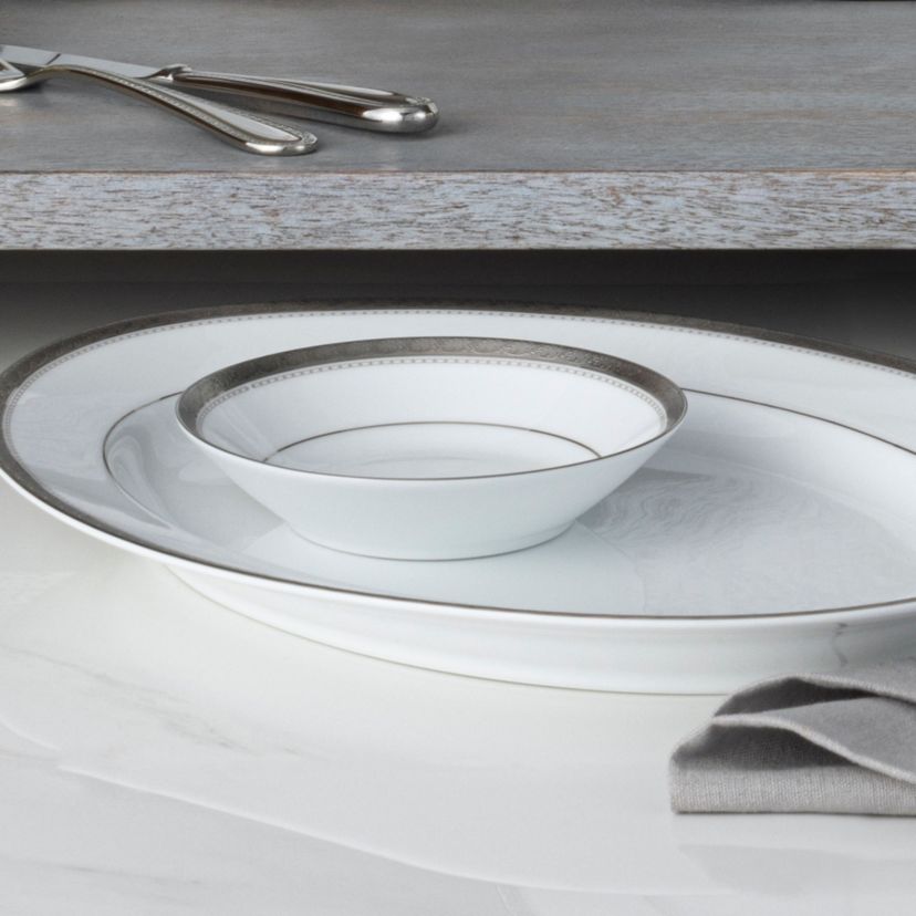 Charlotta 5-Piece Place Setting
