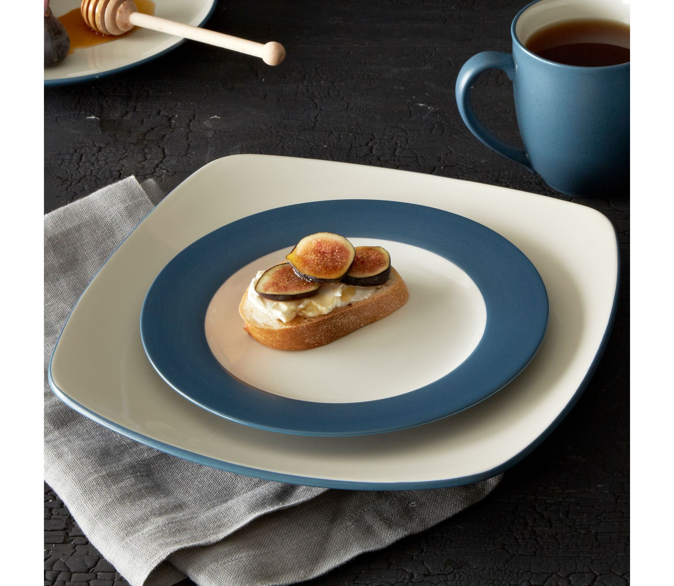 Colorwave Set Of 4 Rim Salad Plates, 8-1/4"