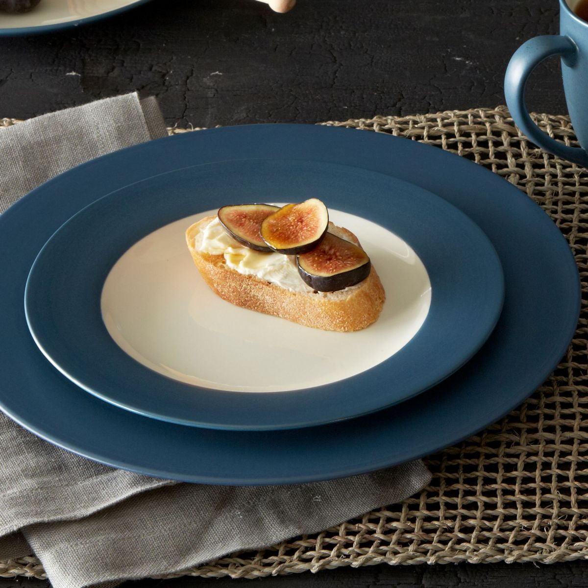 Colorwave Set Of 4 Rim Salad Plates, 8-1/4"