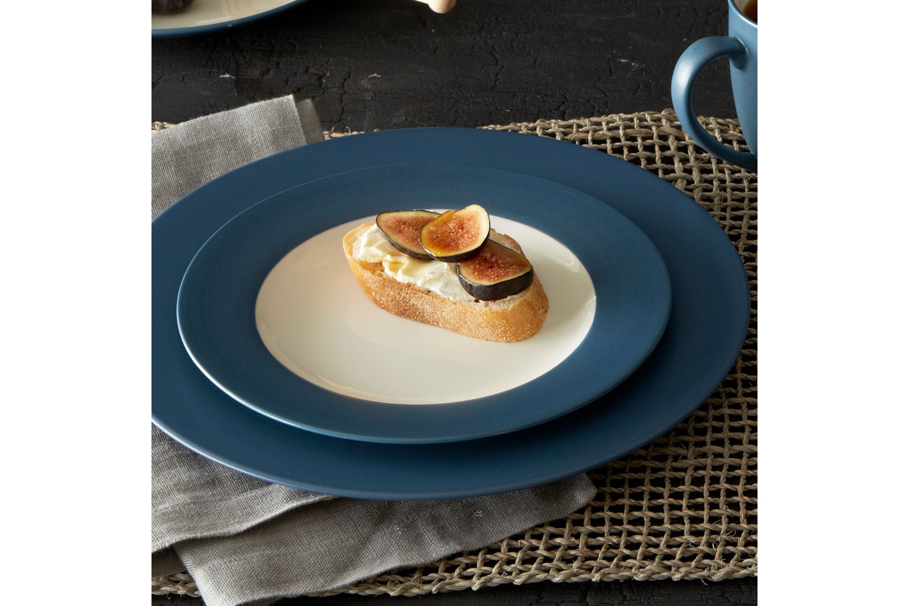 Colorwave Set Of 4 Rim Salad Plates, 8-1/4"