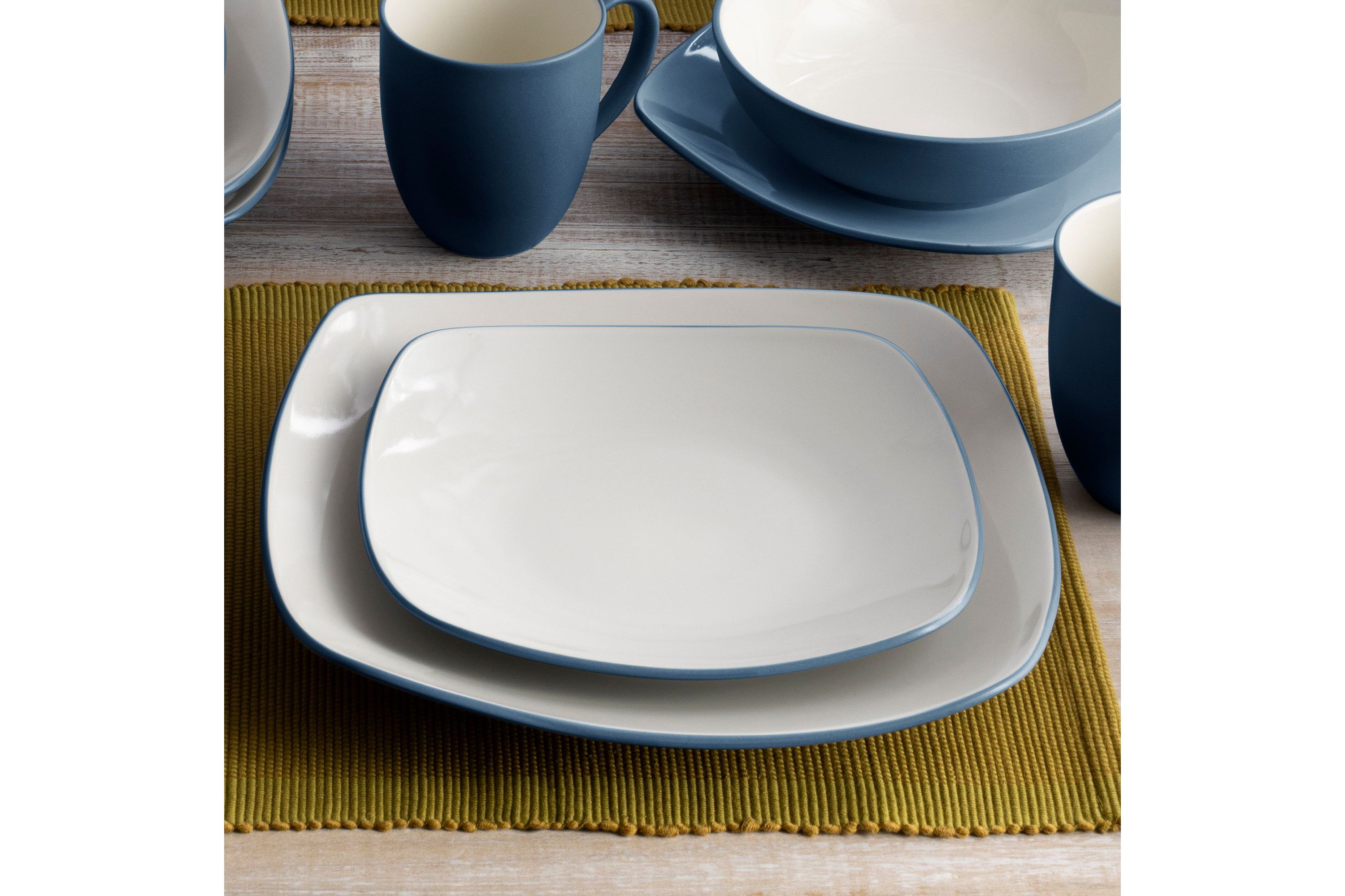 Colorwave Set Of 4 Square Salad Plates, 8-1/4"