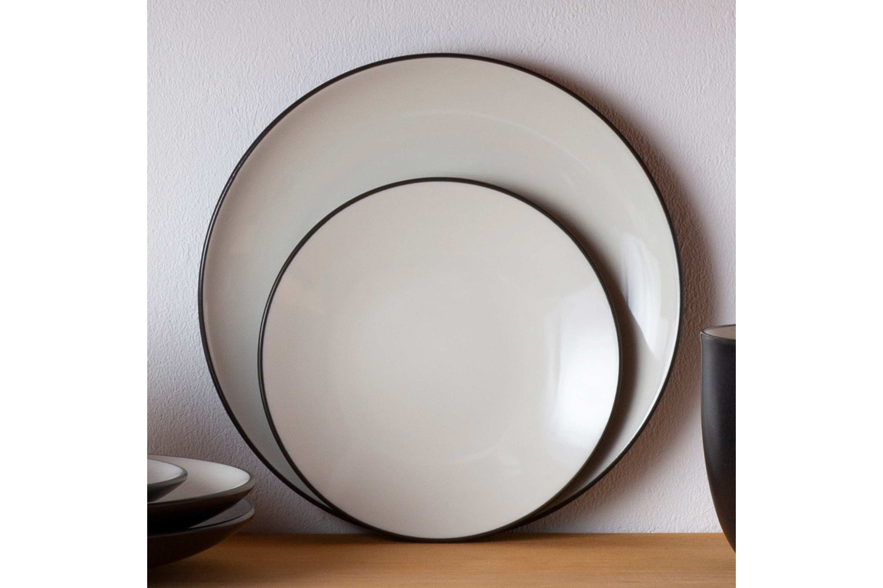 Colorwave 20-Piece Dinnerware Set, Service for 4
