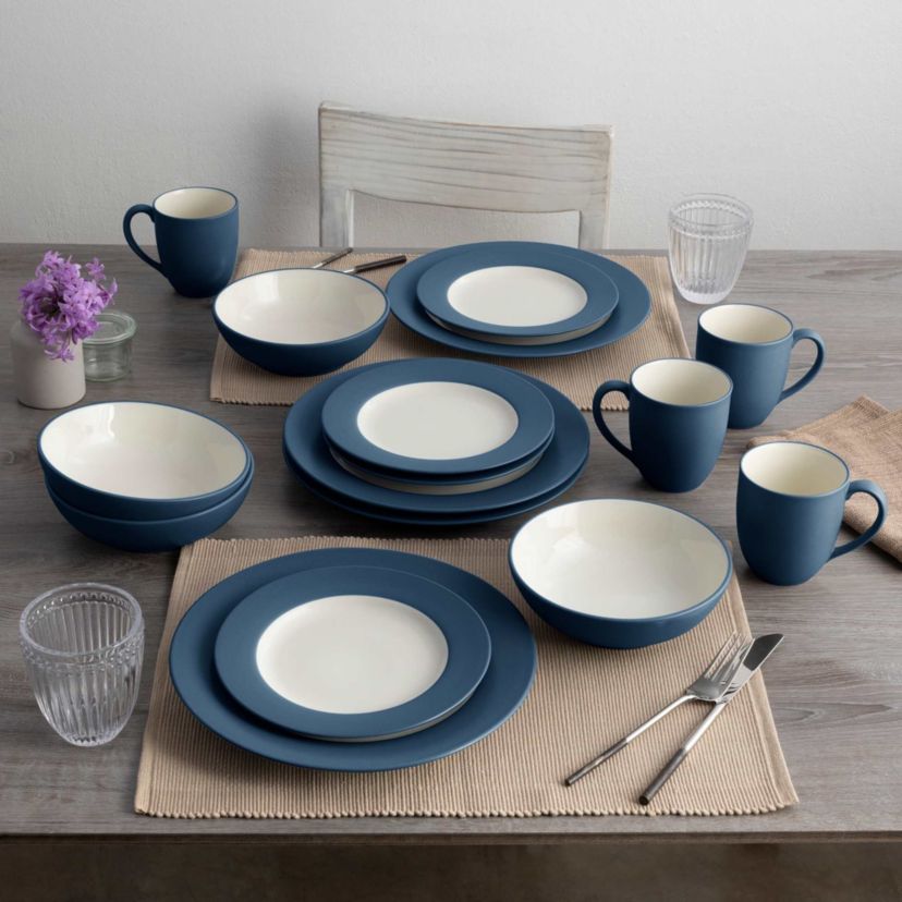Colorwave Set Of 4 Rim Salad Plates, 8-1/4"