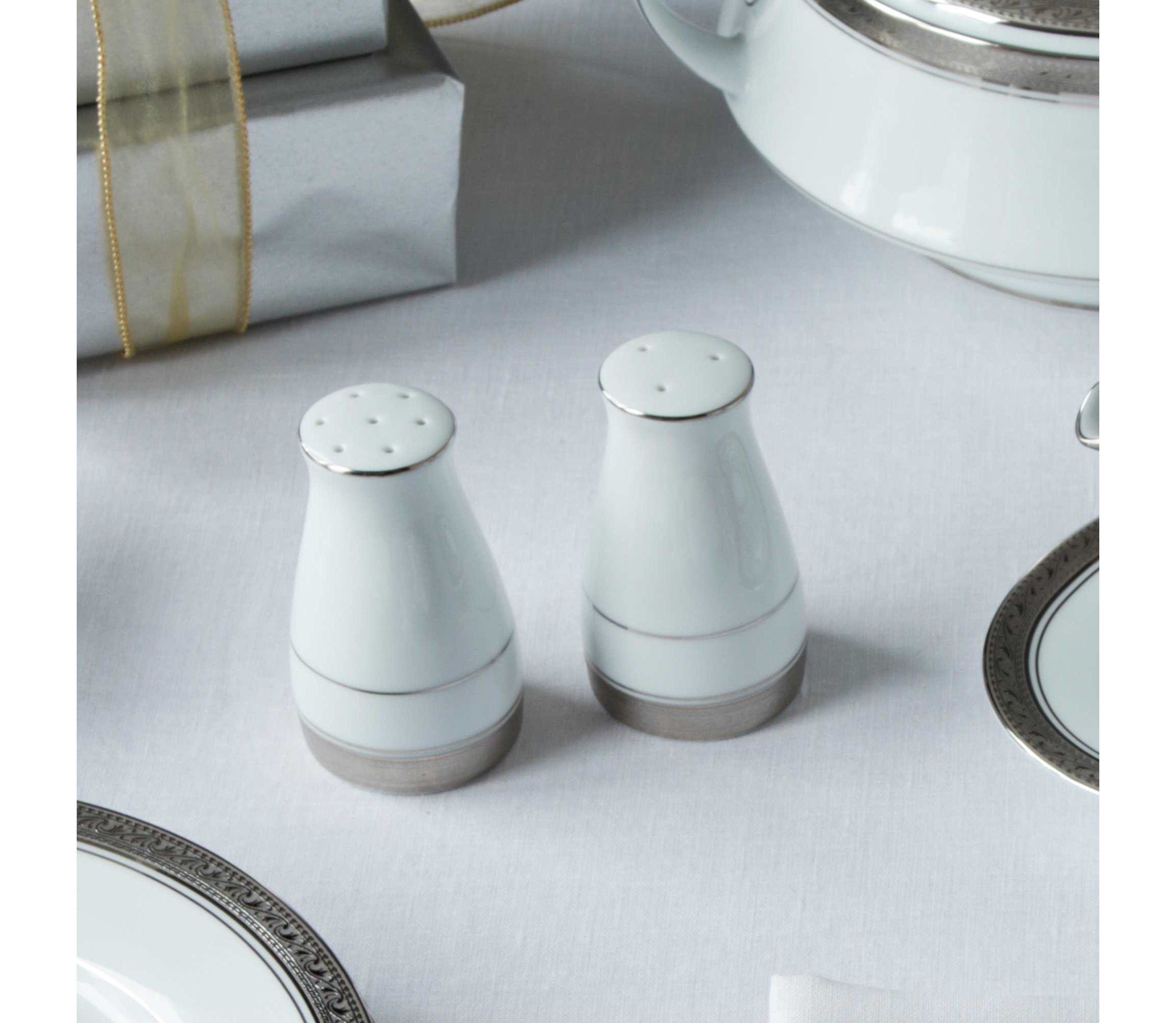 Crestwood Salt & Pepper, 3-1/4"