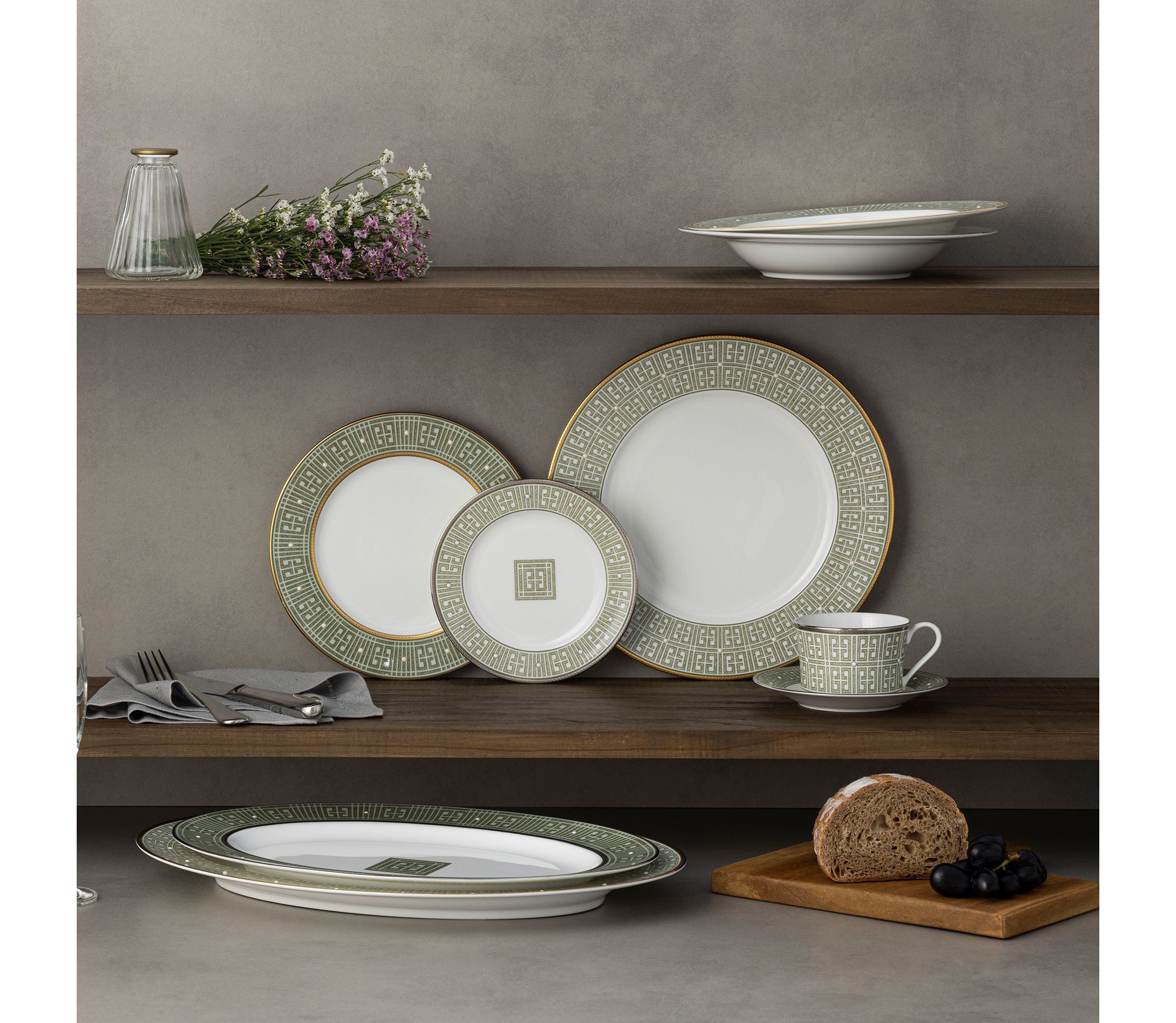 Infinity Set Of 4 Dinner Plates, 11"