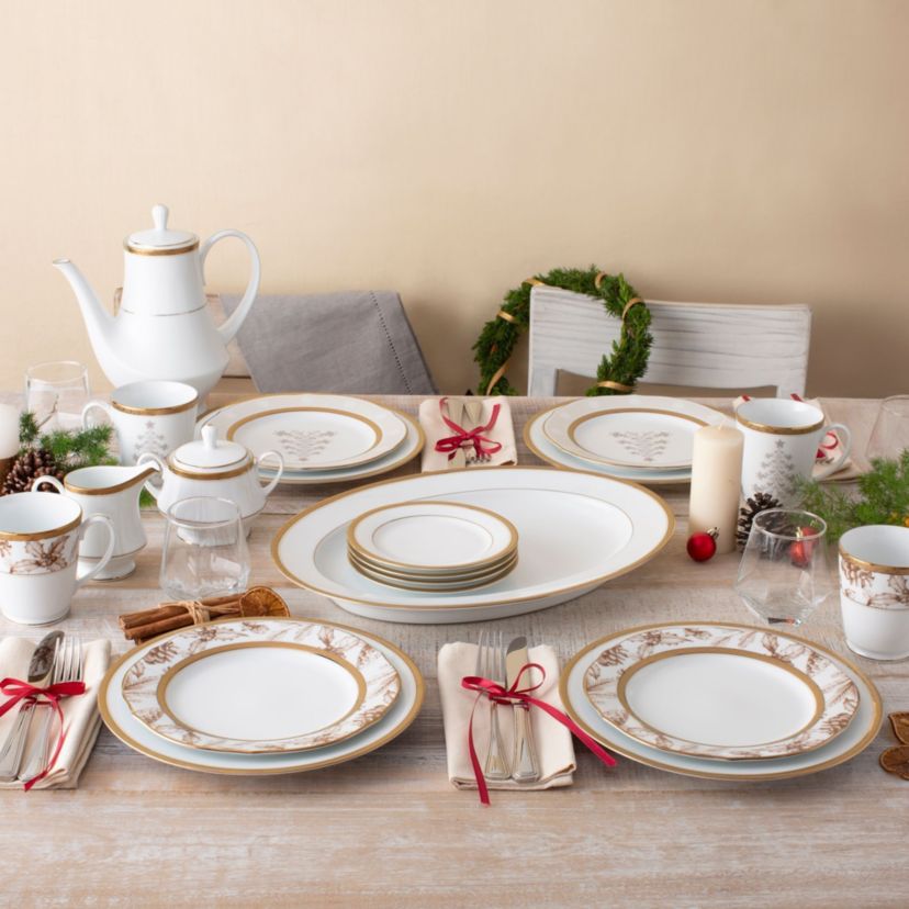 Charlotta Gold Set Of 4 Holiday Accent Plates, 9"