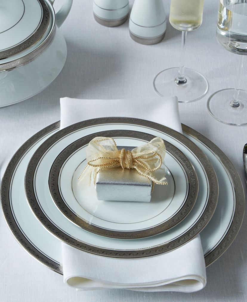 Crestwood Set Of 4 Dinner Plates, 10-1/2"