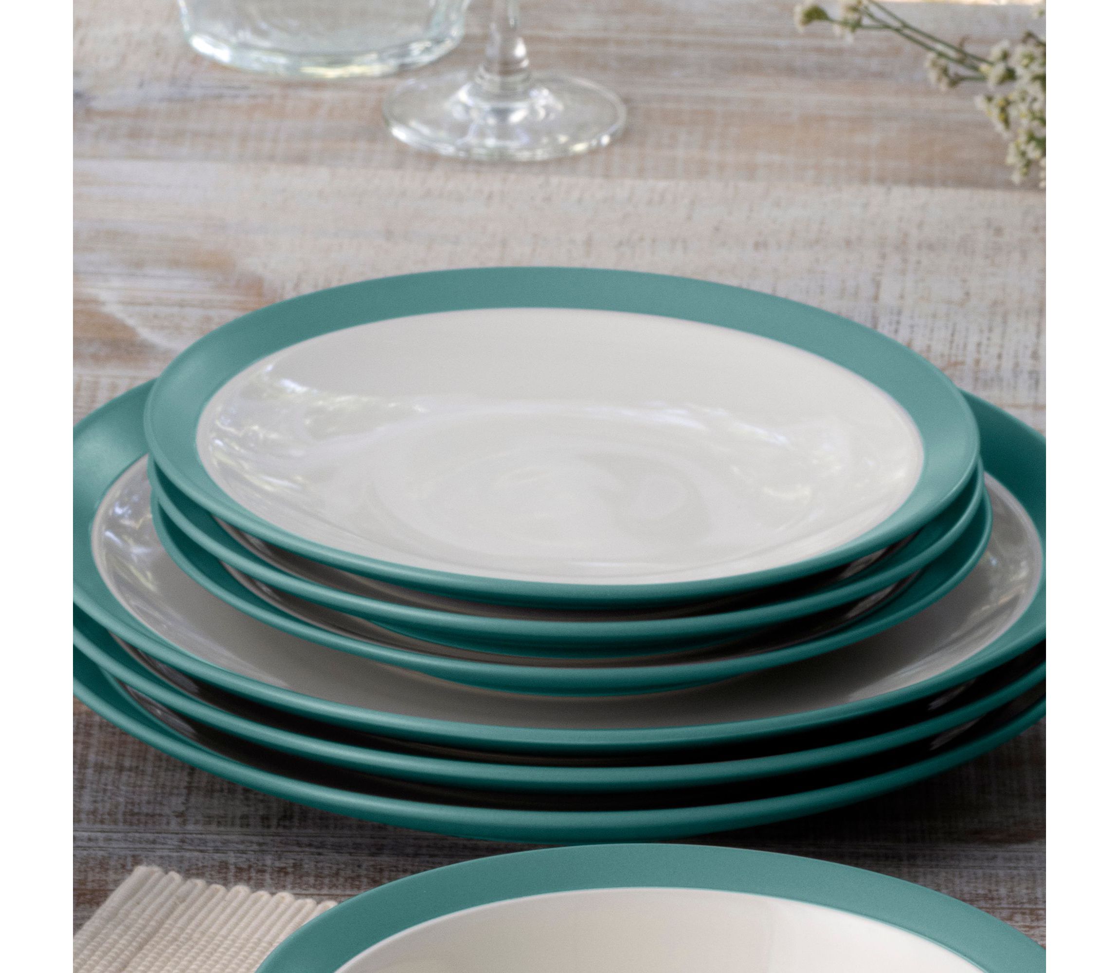 Colorwave Set Of 4 Curve Salad Plates, 8-1/2"