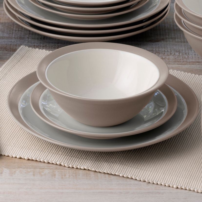 Colorwave Set Of 4 Curve Soup/Cereals, 7", 22 Oz.