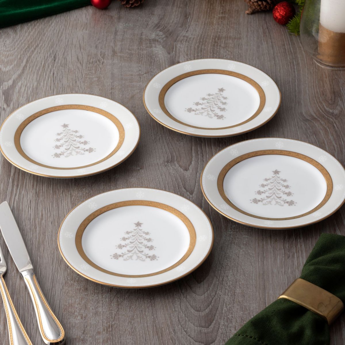 Charlotta Gold Set Of 4 Holiday Appetizer Plates, 6-1/4"