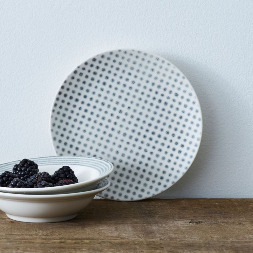 Hammock Set Of 4 Coupe Appetizer Plates - Dots, 6-1/2"