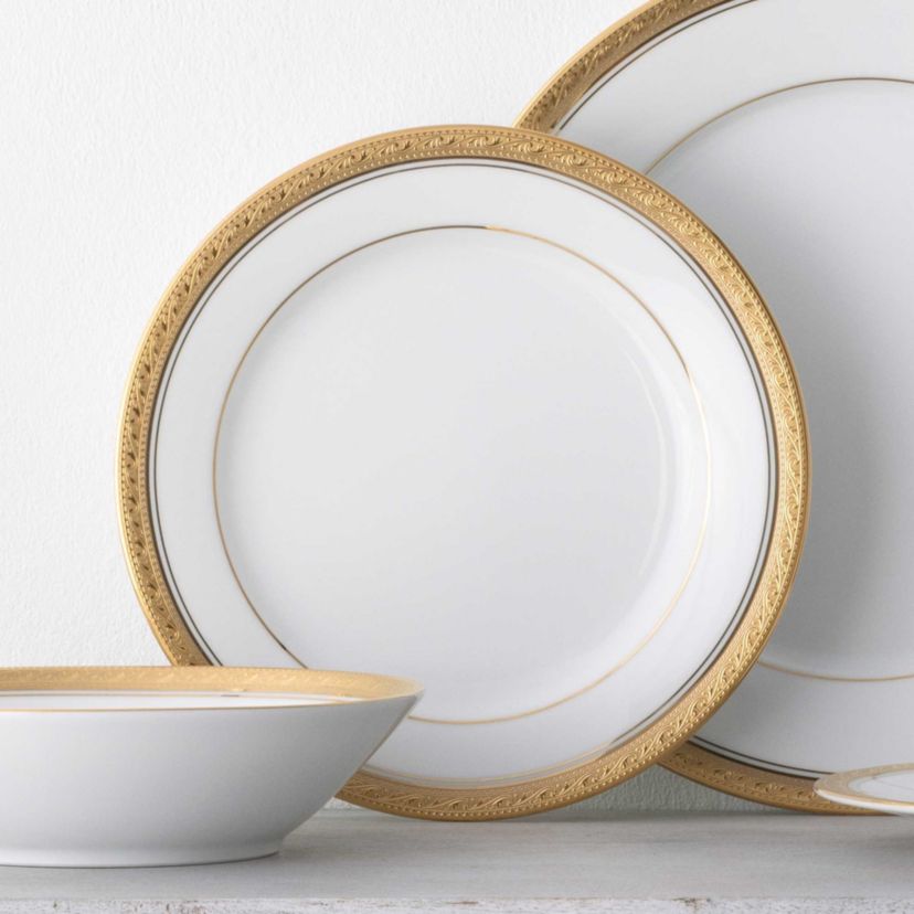 Crestwood Set Of 4 Salad Plates, 8-1/4"