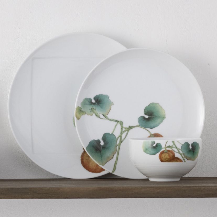 Kyoka Shunsai 18-Piece Dinnerware Set, Service for 6