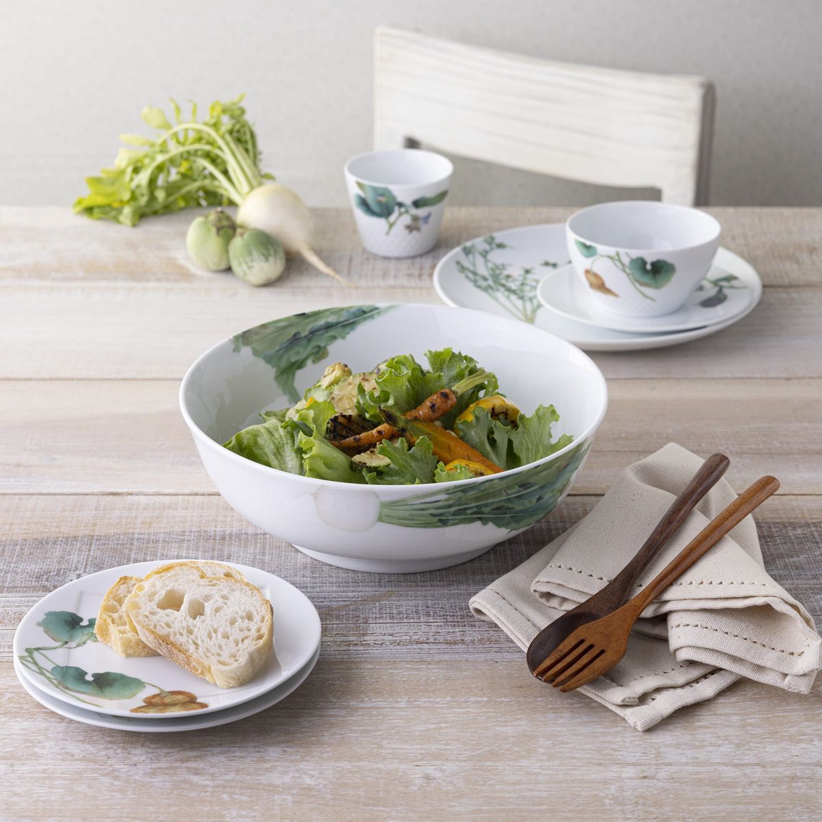Kyoka Shunsai Round Vegetable Bowl, 9.75", 73 oz.