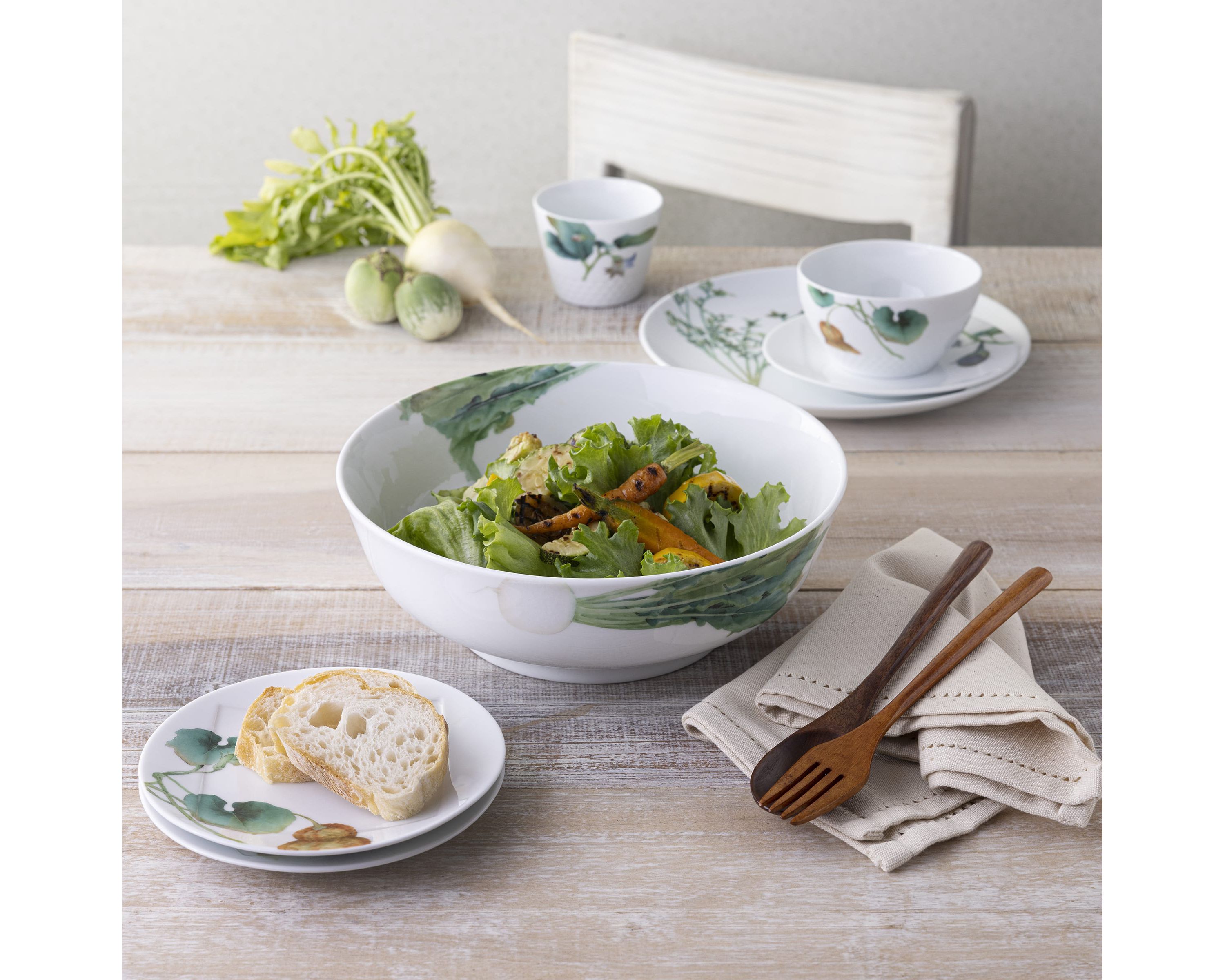 Kyoka Shunsai Round Vegetable Bowl, 9.75", 73 oz.