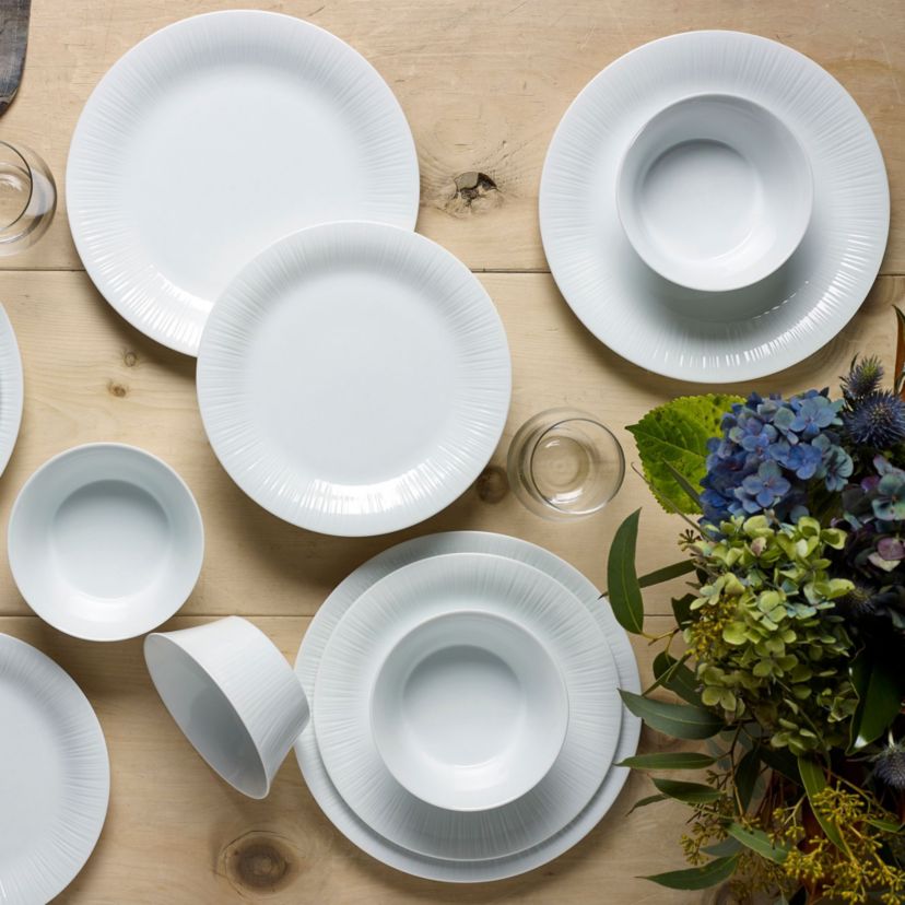 Conifere 24-Piece Dinnerware Set, Service for 6