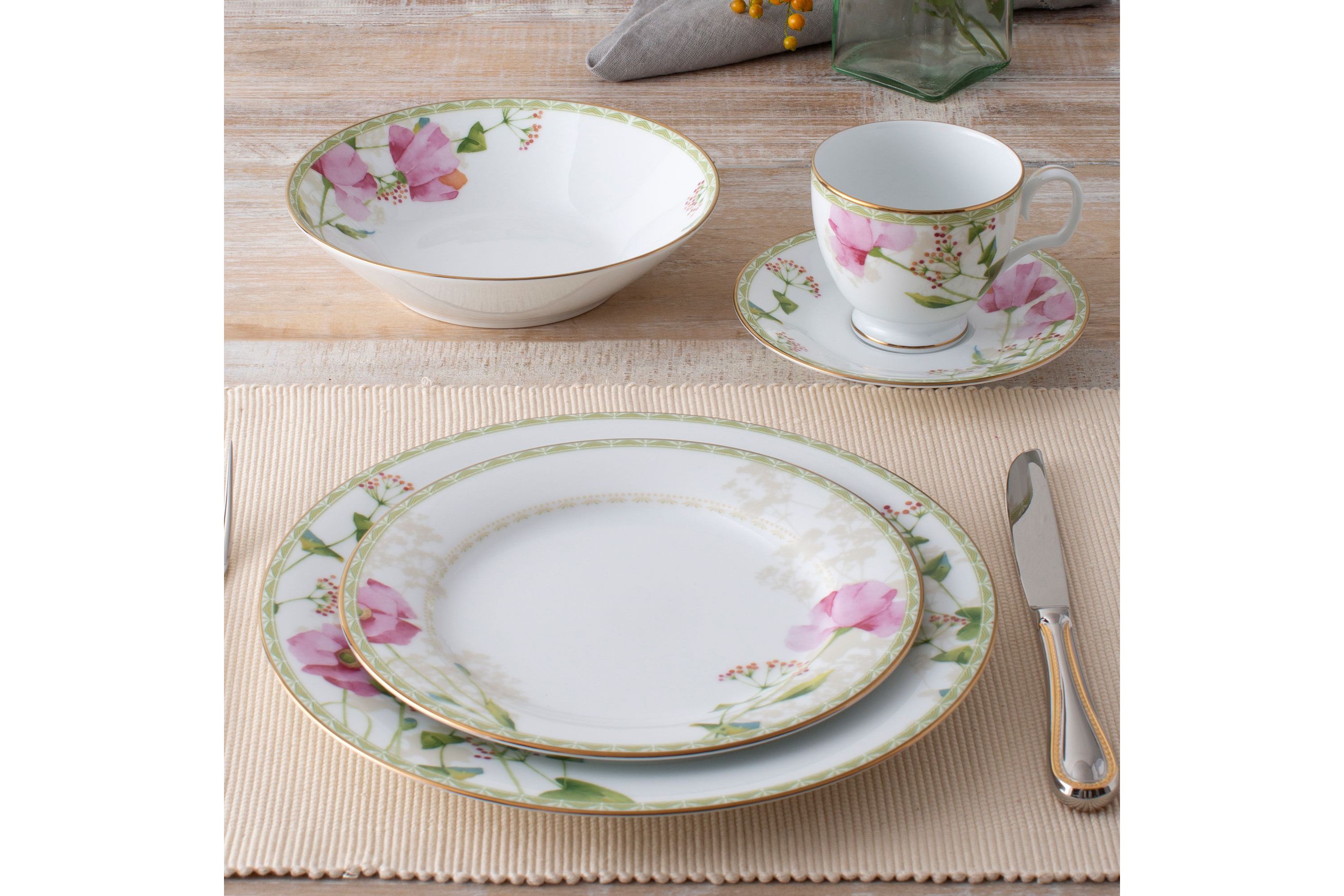 Poppy Place Set Of 4 Salad Plates, 8 1/4"