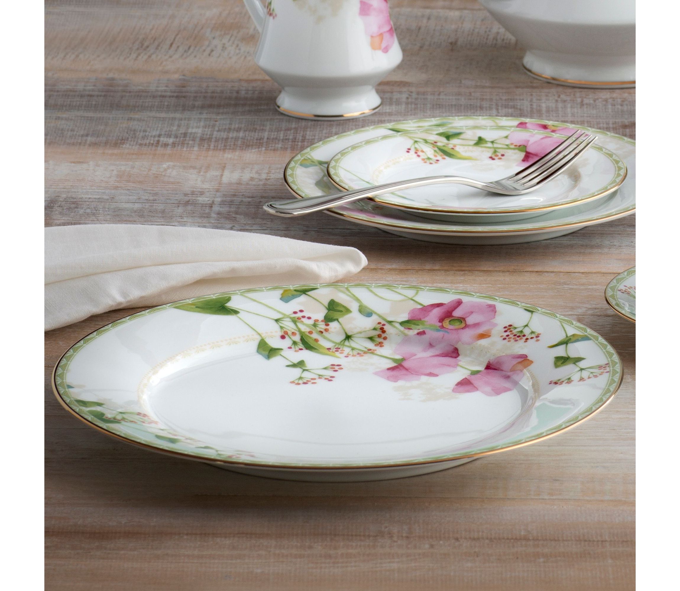 Poppy Place Set Of 4 Dinner Plates, 10-1/2"