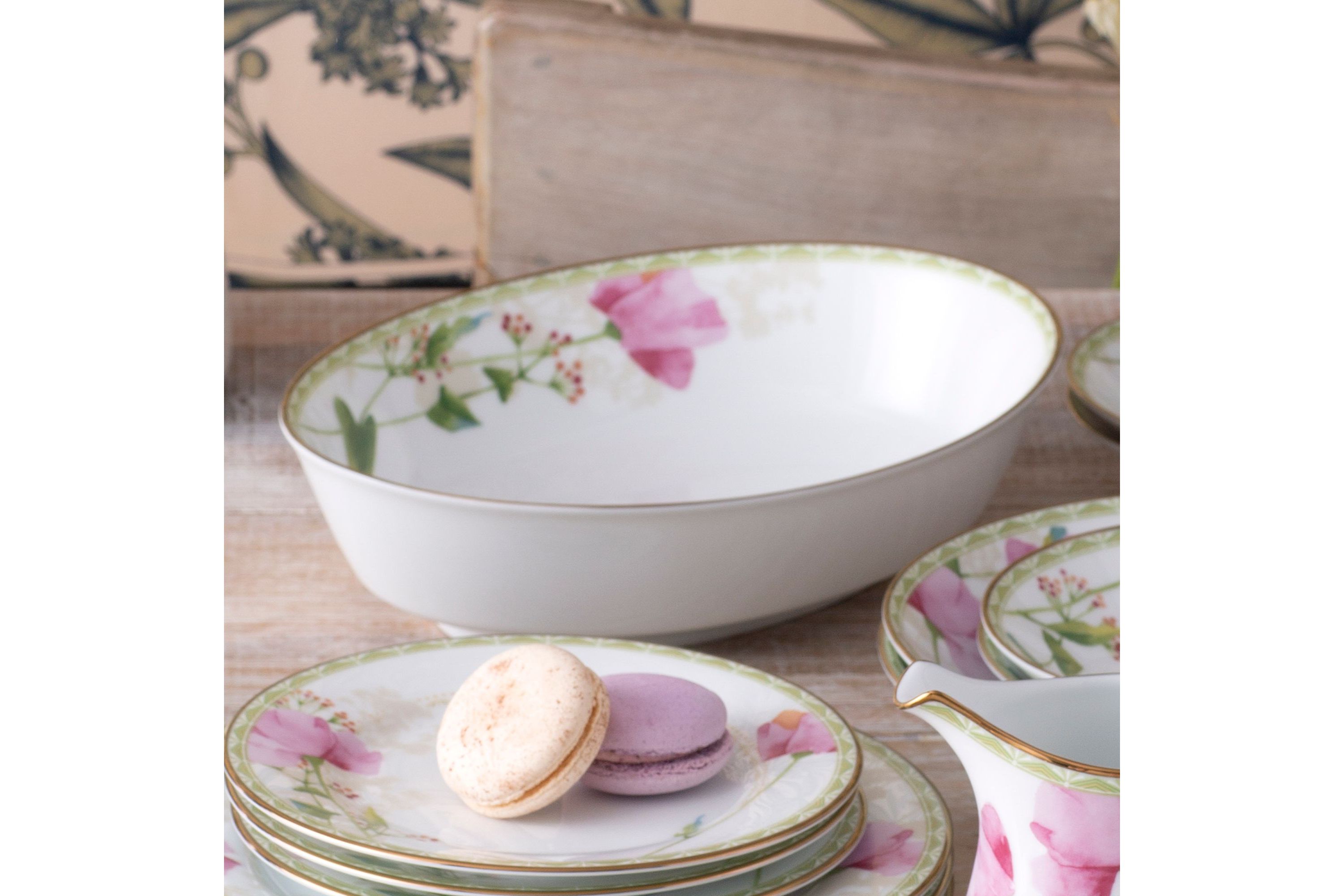Poppy Place Oval Vegetable Bowl, 9-3/4", 32 oz.