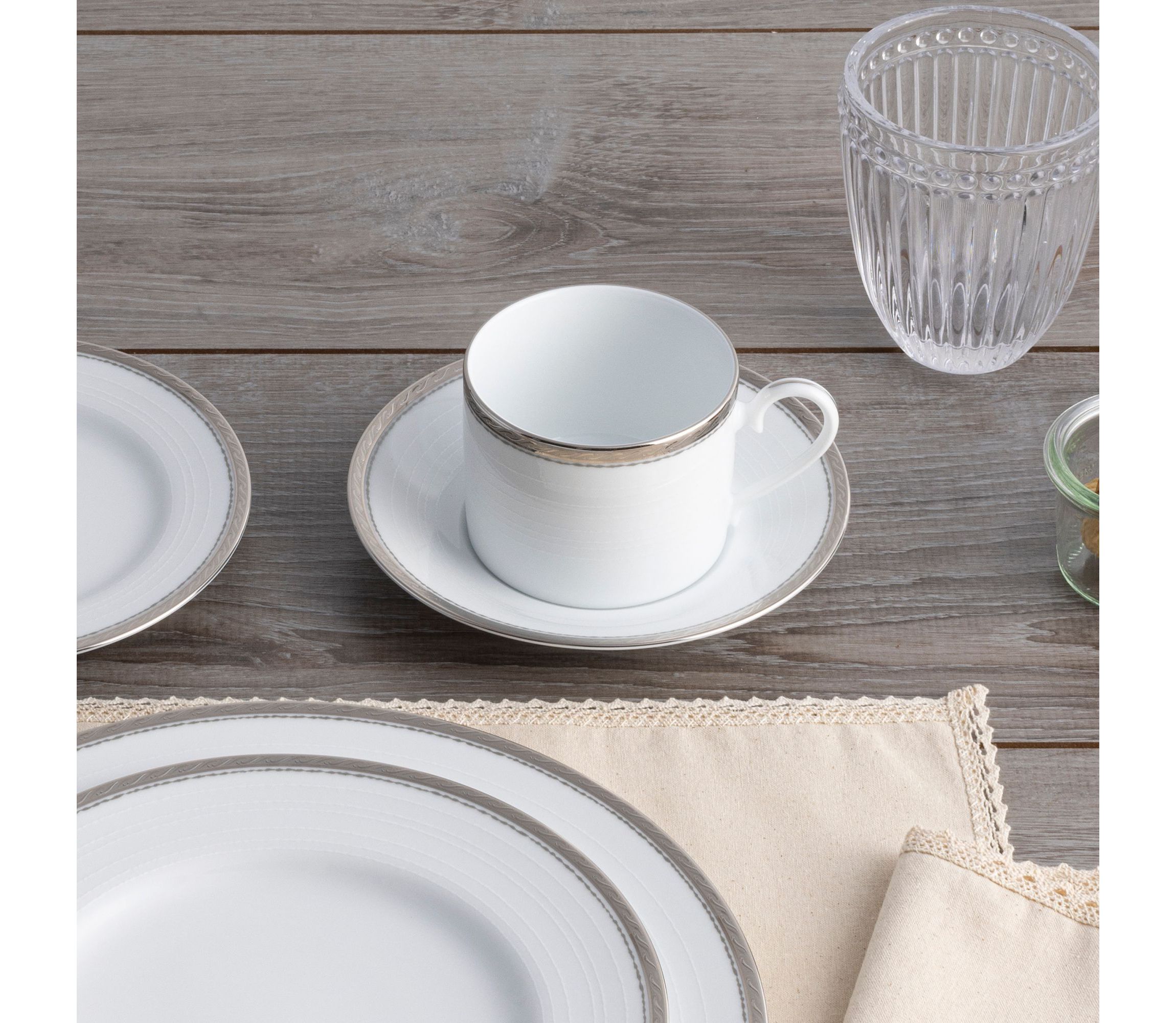 Whiteridge Platinum Set Of 4 Saucers, 6"