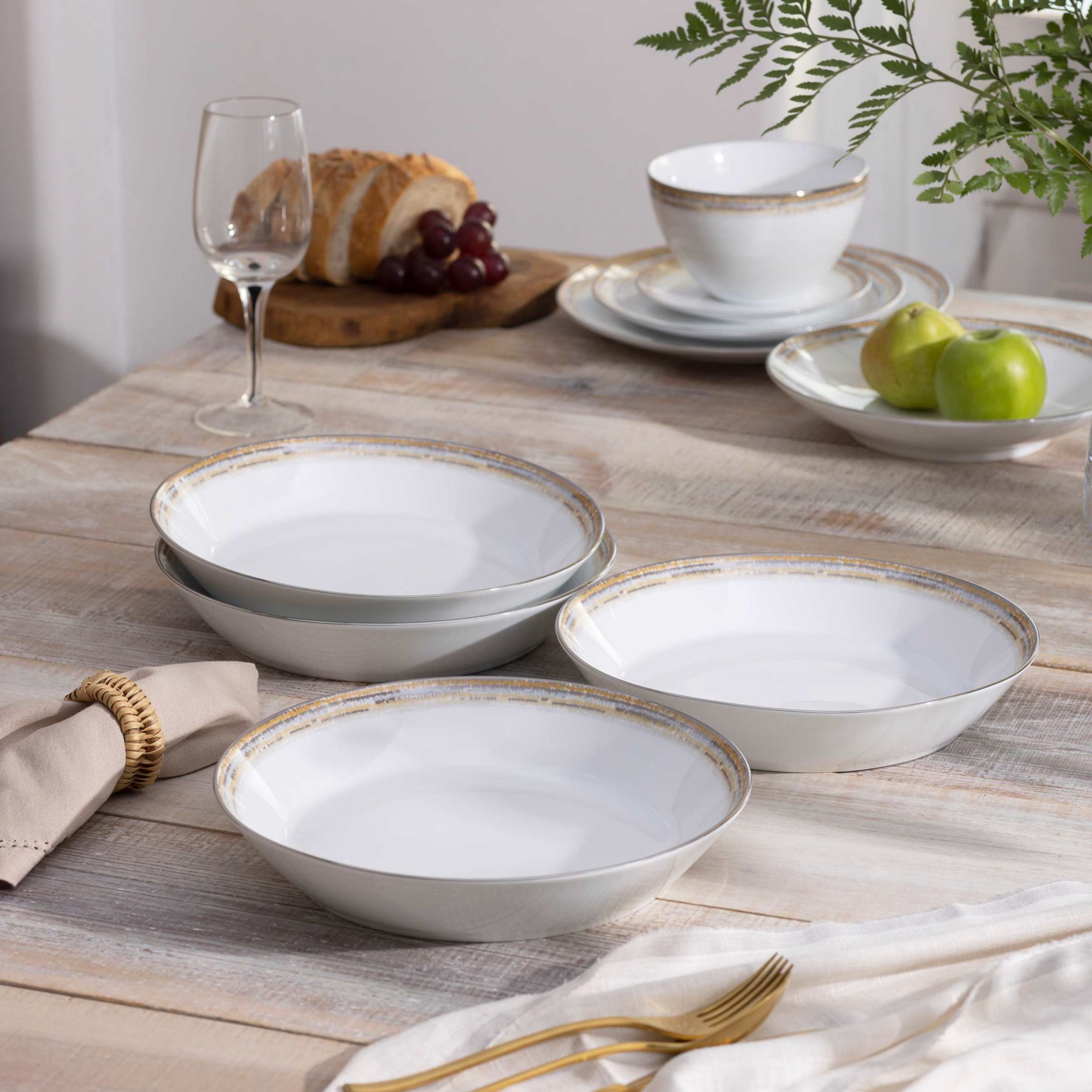 Raylan Set Of 4 Coupe Dinner Bowls, 9-3/4", 43 oz.