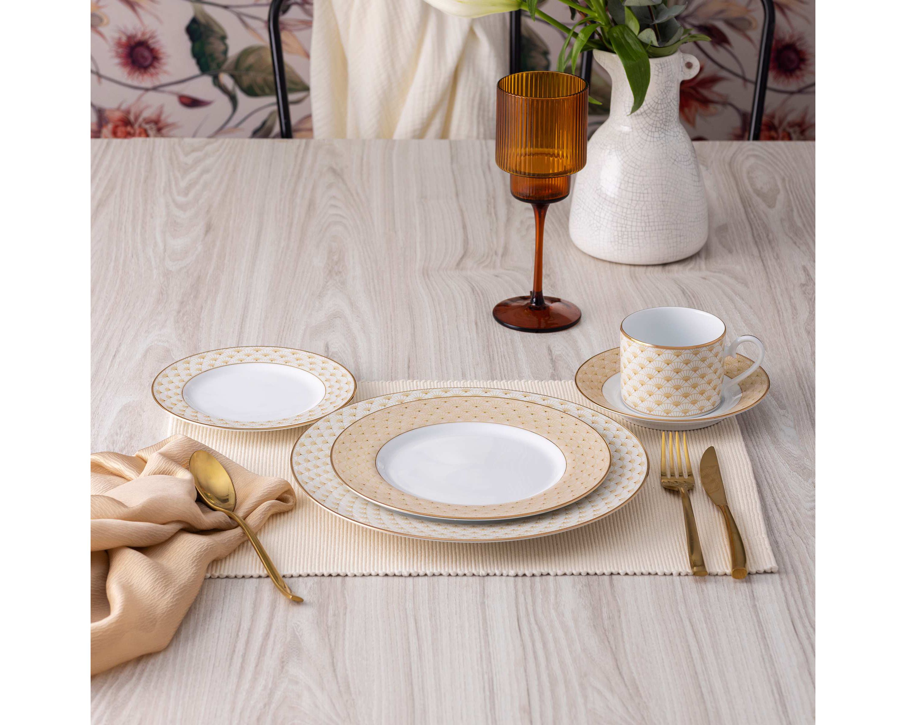 Trocadero Gold 5-Piece Place Setting, Service For 1